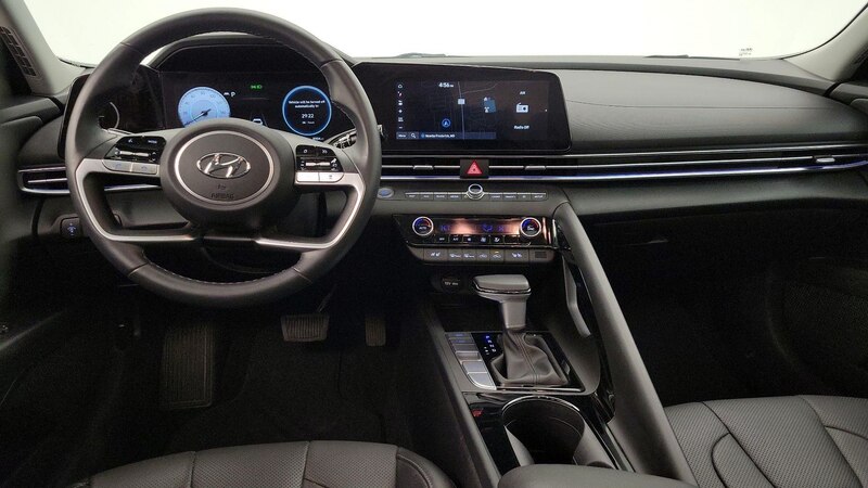 2023 Hyundai Elantra Limited Edition 9