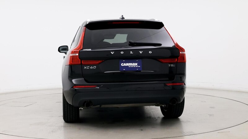 2021 Volvo XC60 T5 Momentum 6