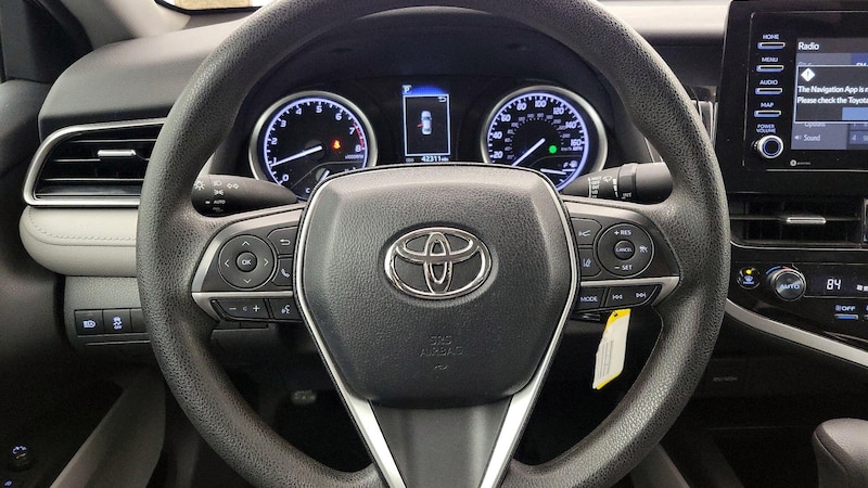 2022 Toyota Camry LE 10