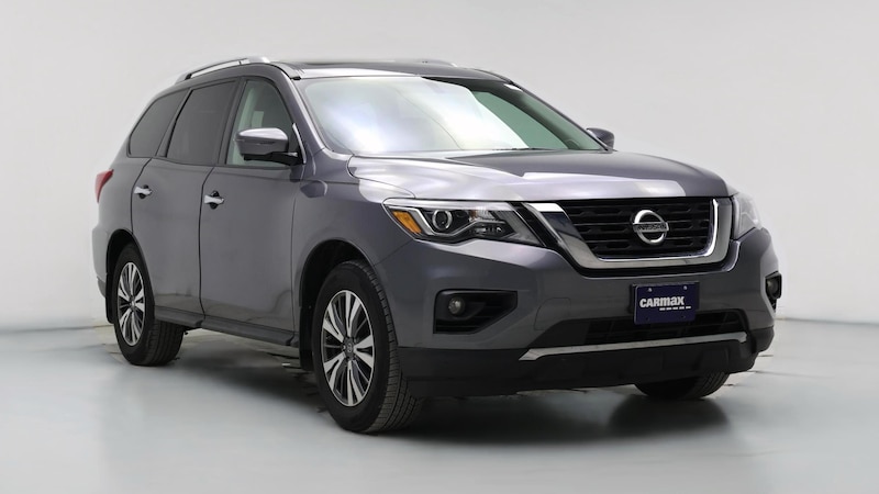2017 Nissan Pathfinder SL Hero Image