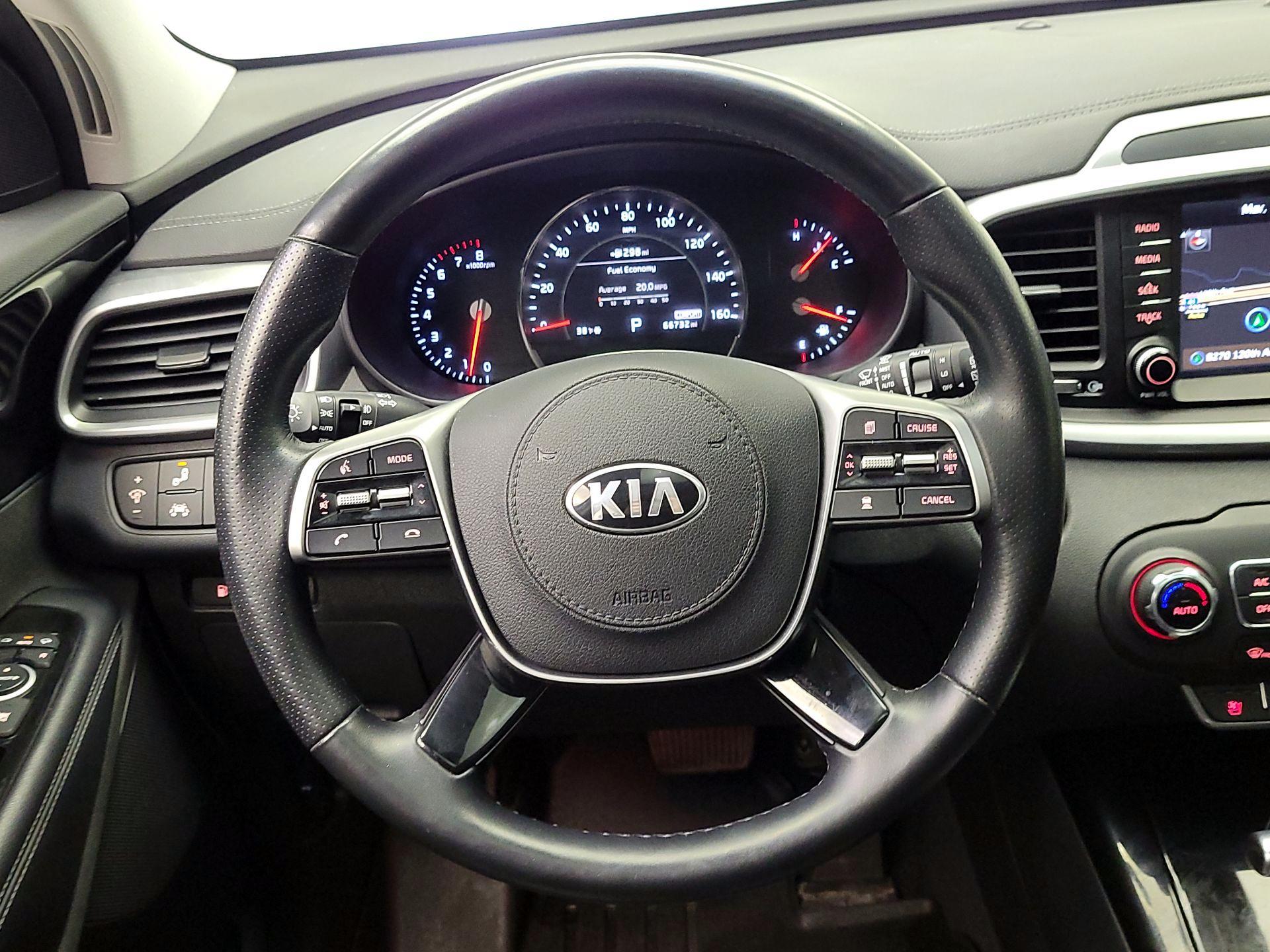 Thumbnail: 2019 Kia Sorento - 10