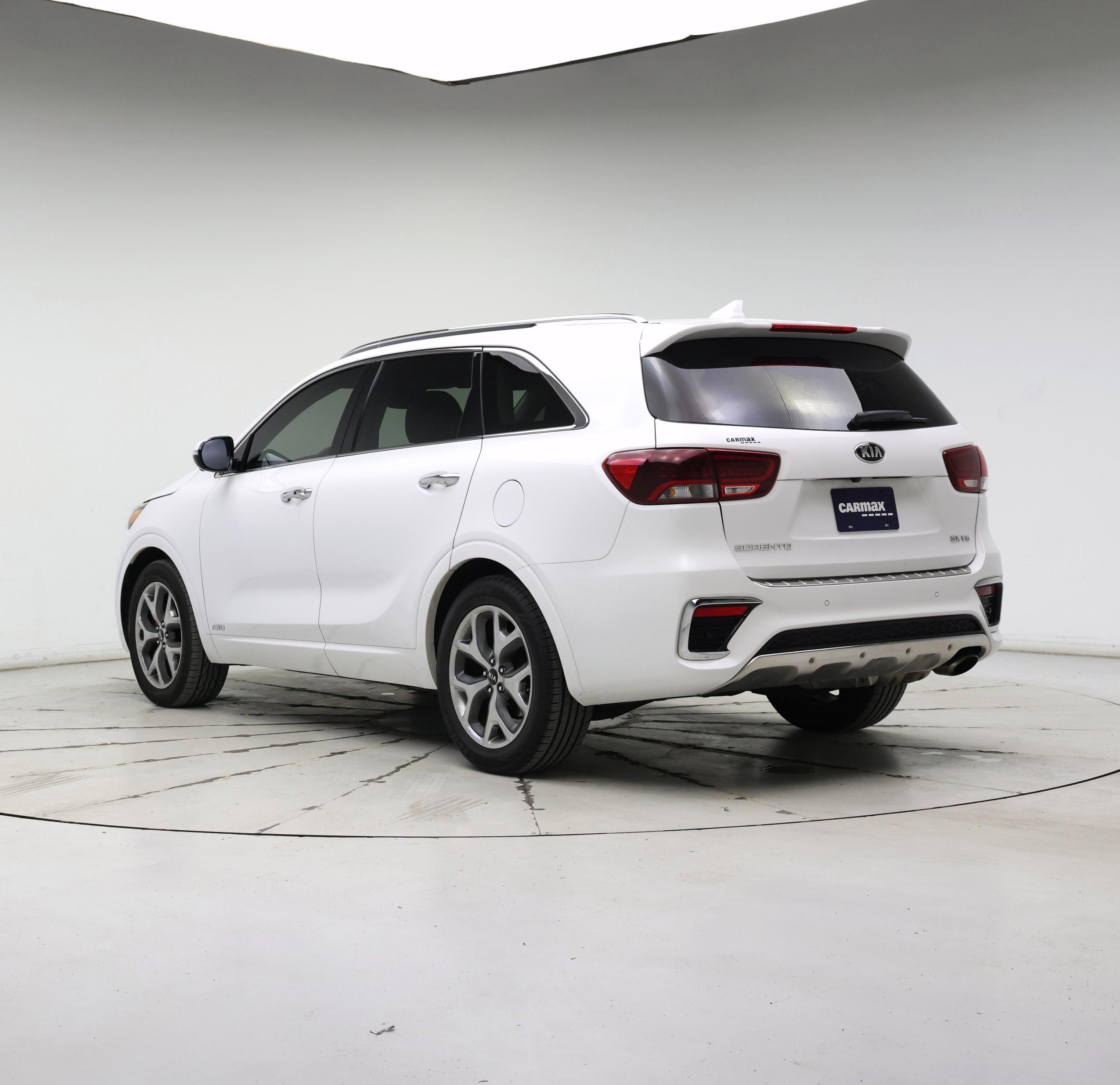 Thumbnail: 2019 Kia Sorento - 2