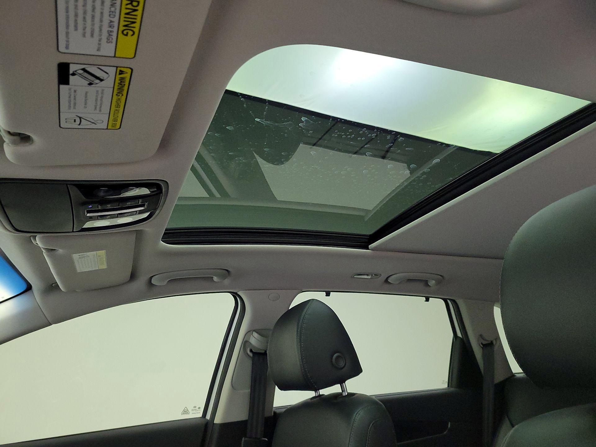 Thumbnail: 2019 Kia Sorento - 20