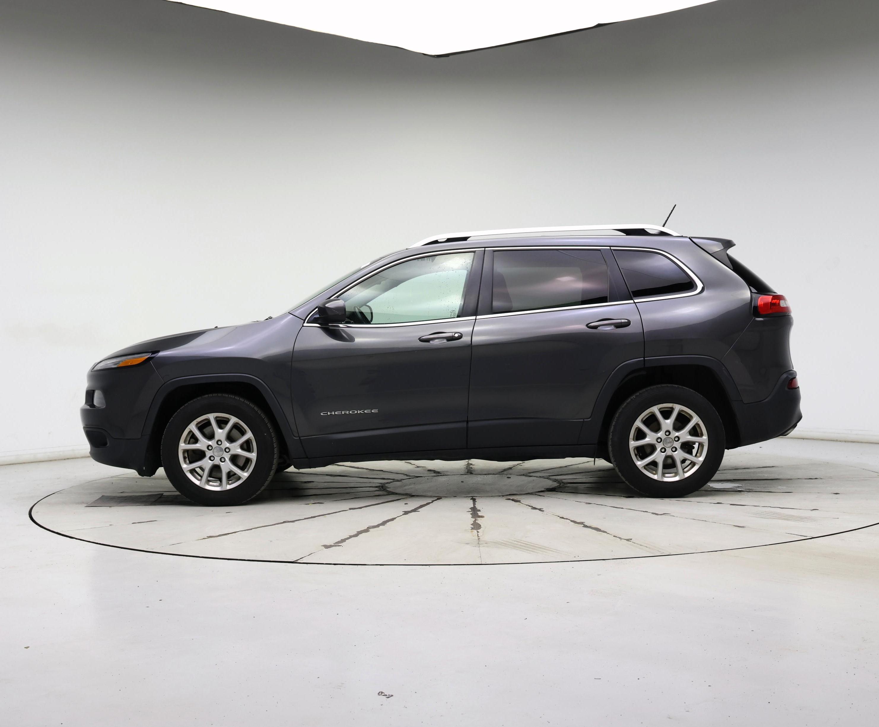 Thumbnail: 2015 Jeep Cherokee - 3