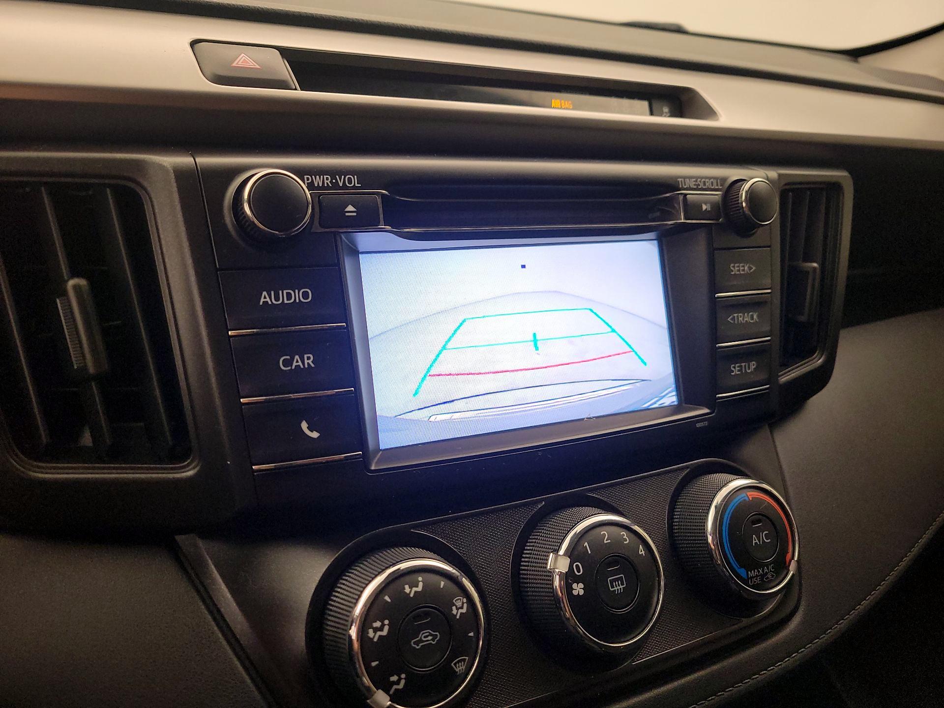 Thumbnail: 2018 Toyota RAV4 - 14