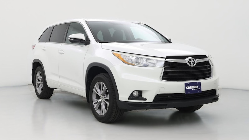 2015 Toyota Highlander Plus Hero Image