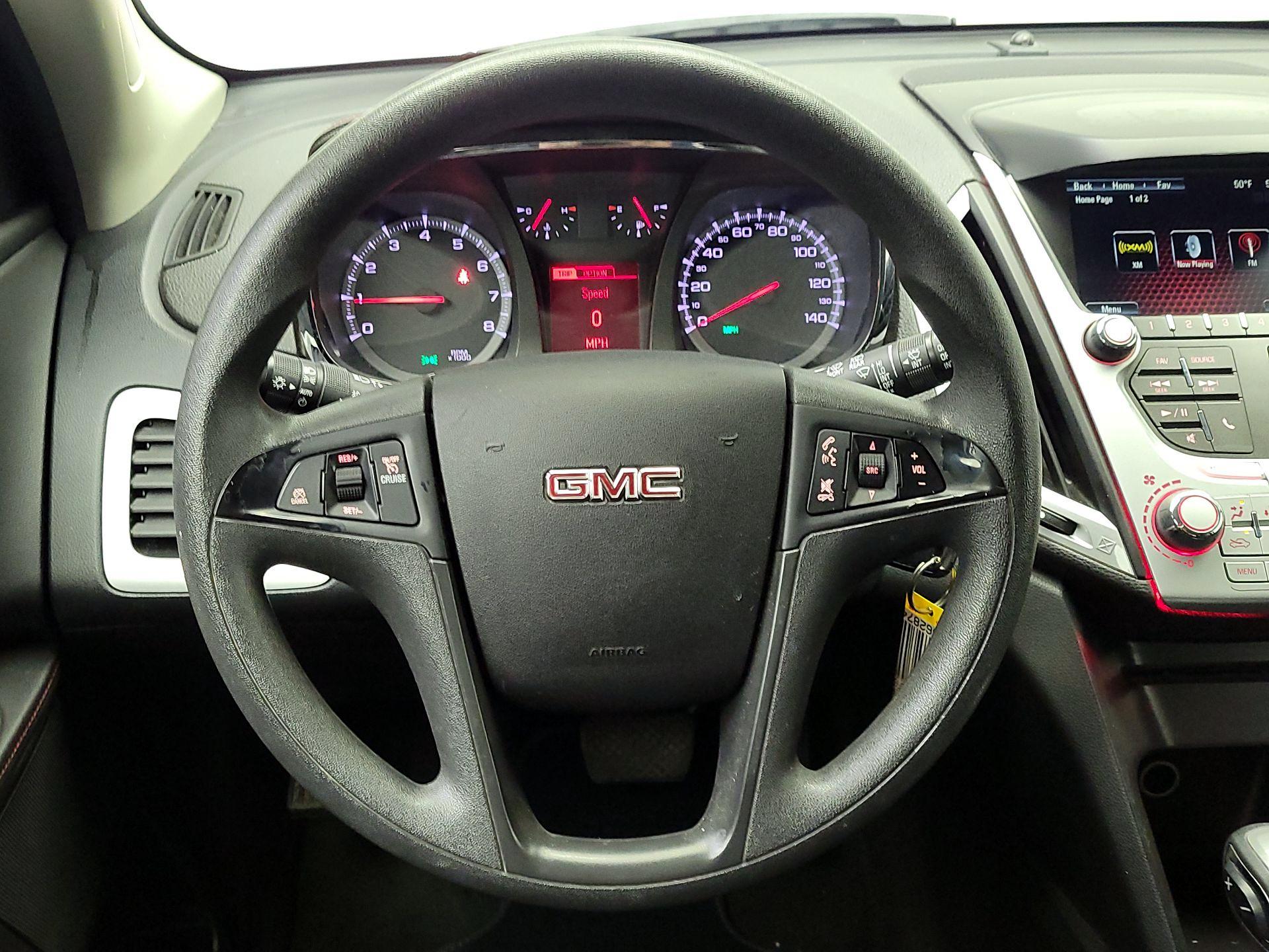 Thumbnail: 2015 GMC Terrain - 10
