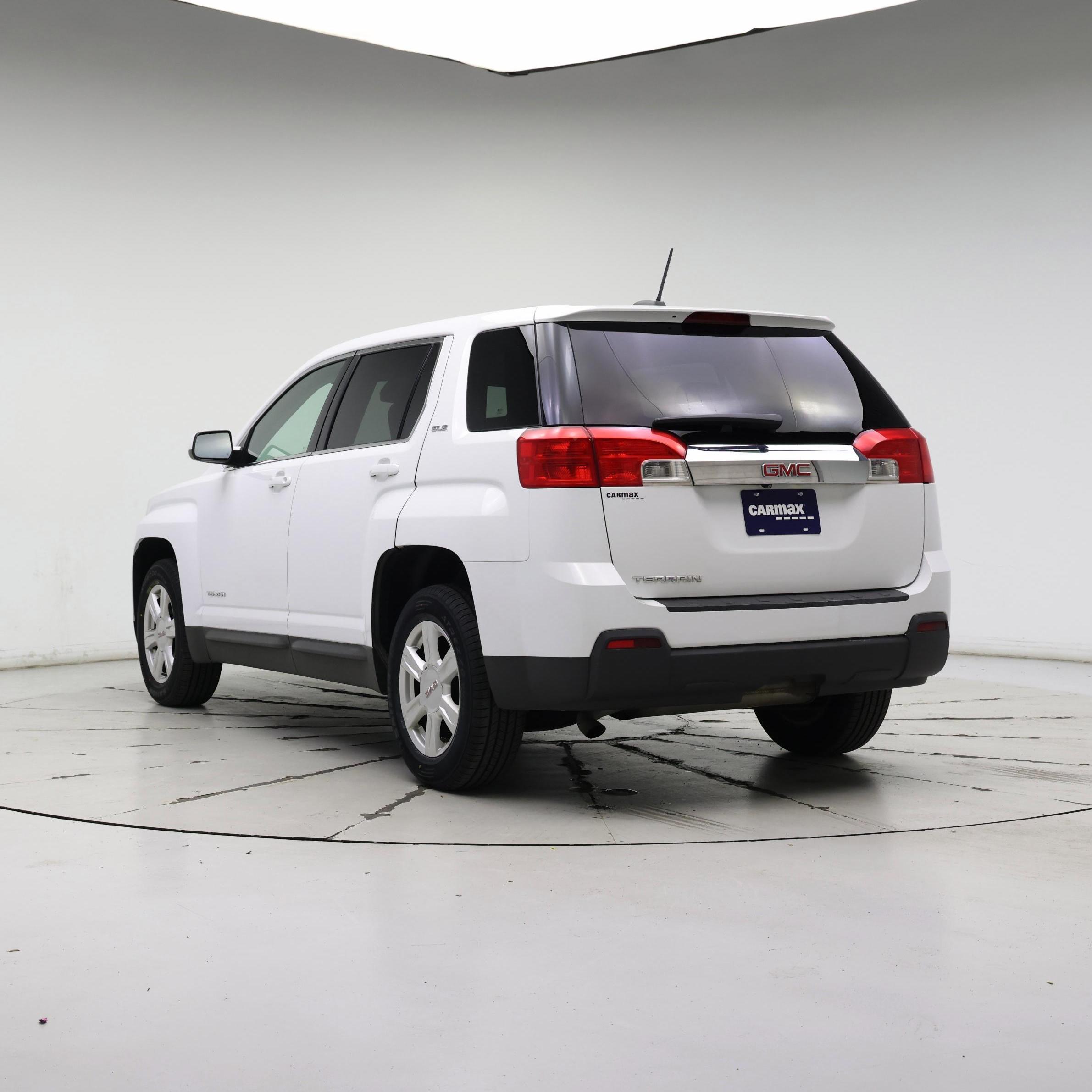 Thumbnail: 2015 GMC Terrain - 3