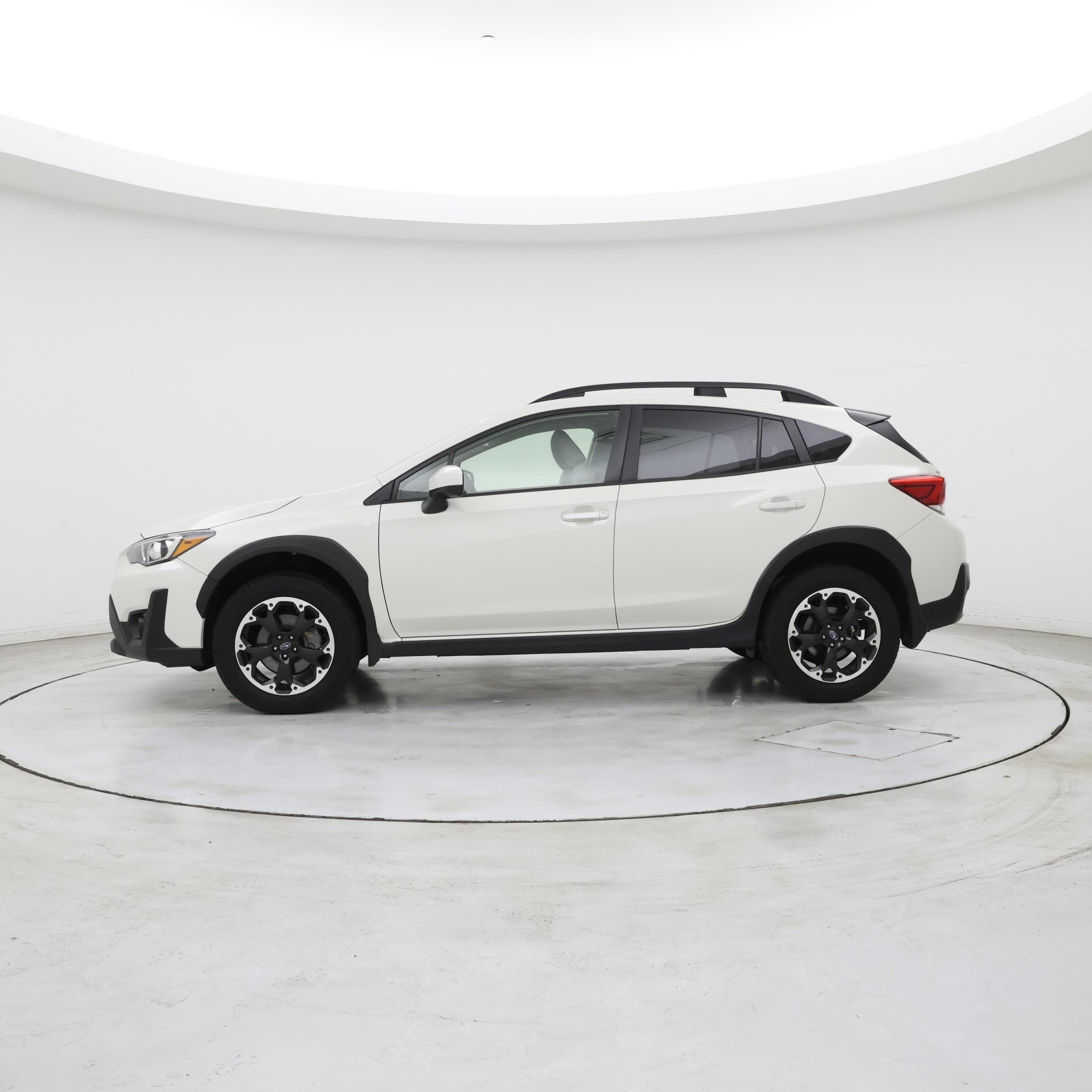 Thumbnail: 2023 Subaru Crosstrek - 3