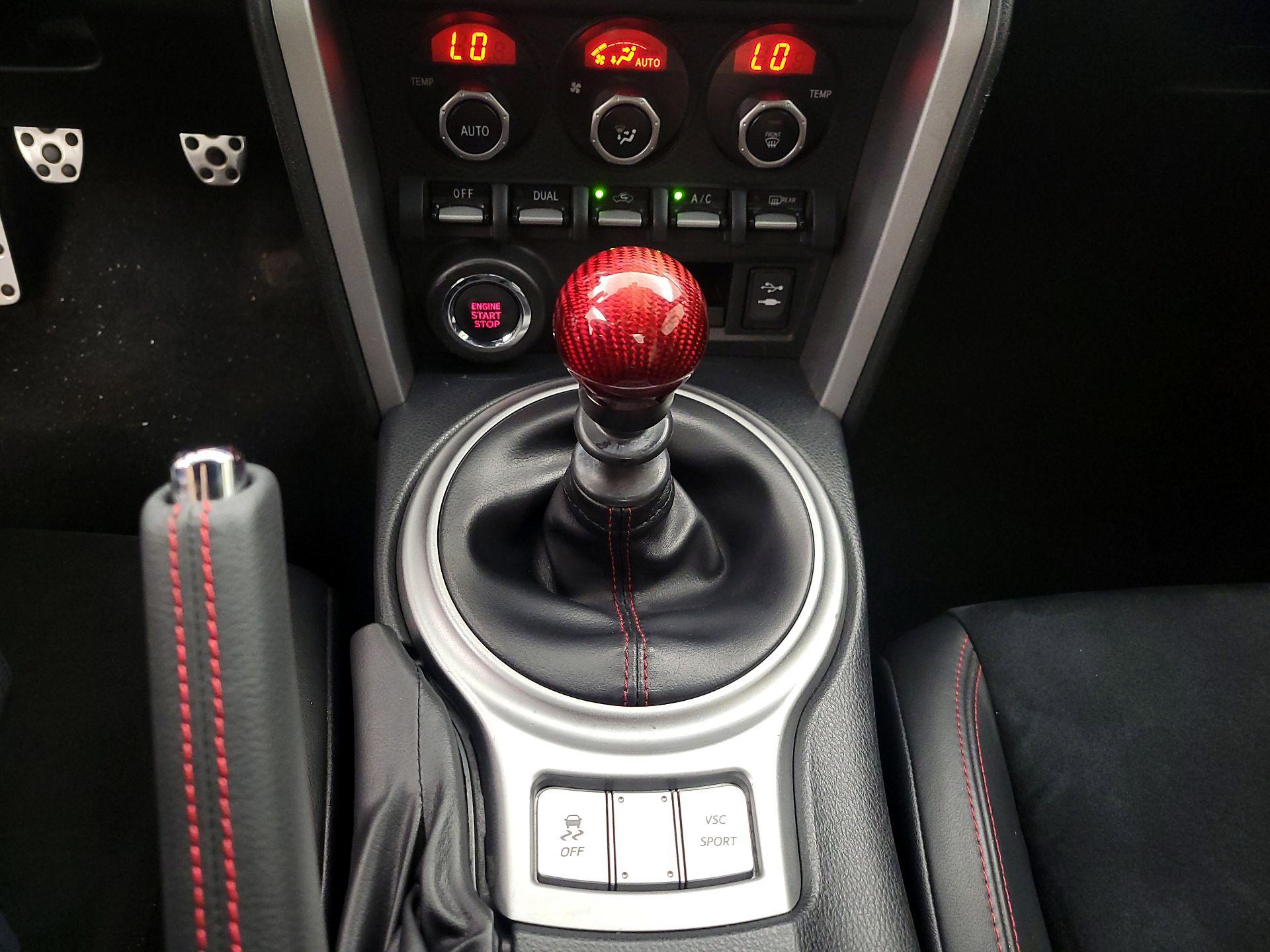 Thumbnail: 2014 Subaru BRZ - 16