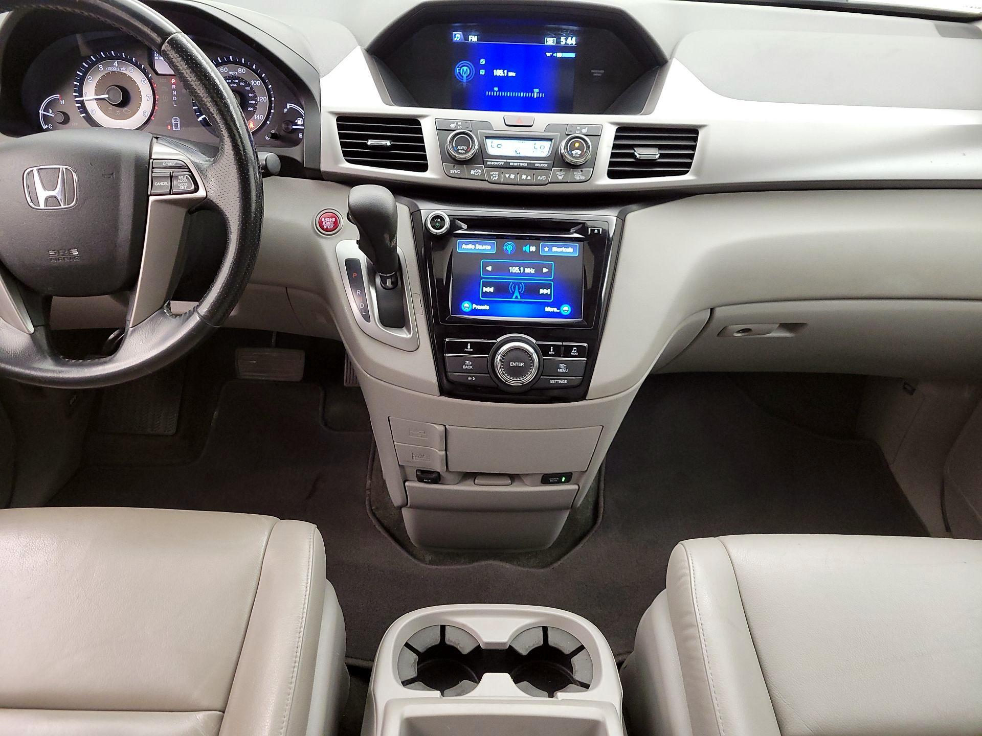Thumbnail: 2016 Honda Odyssey - 17