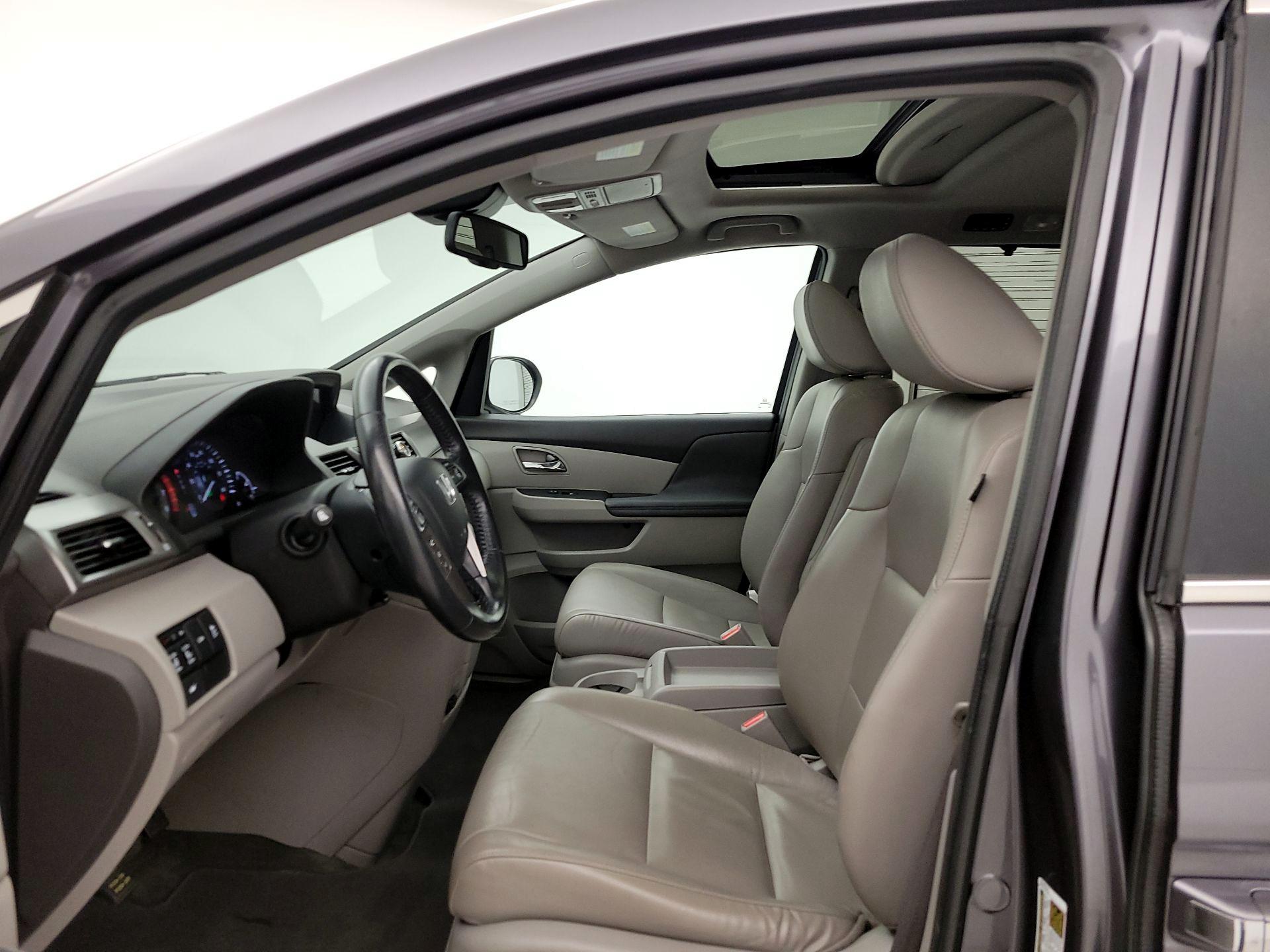 Thumbnail: 2016 Honda Odyssey - 19