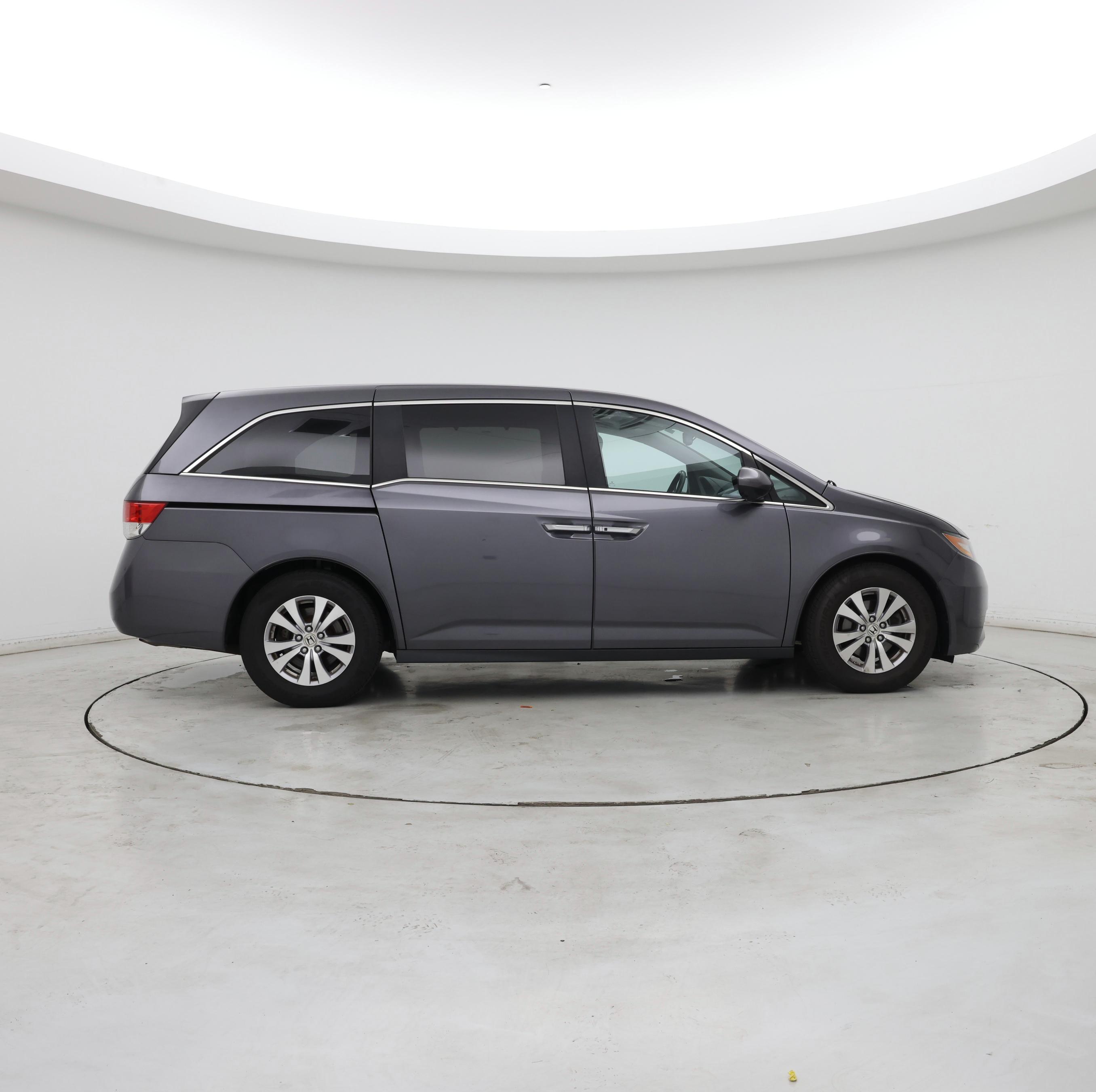 Thumbnail: 2016 Honda Odyssey - 7