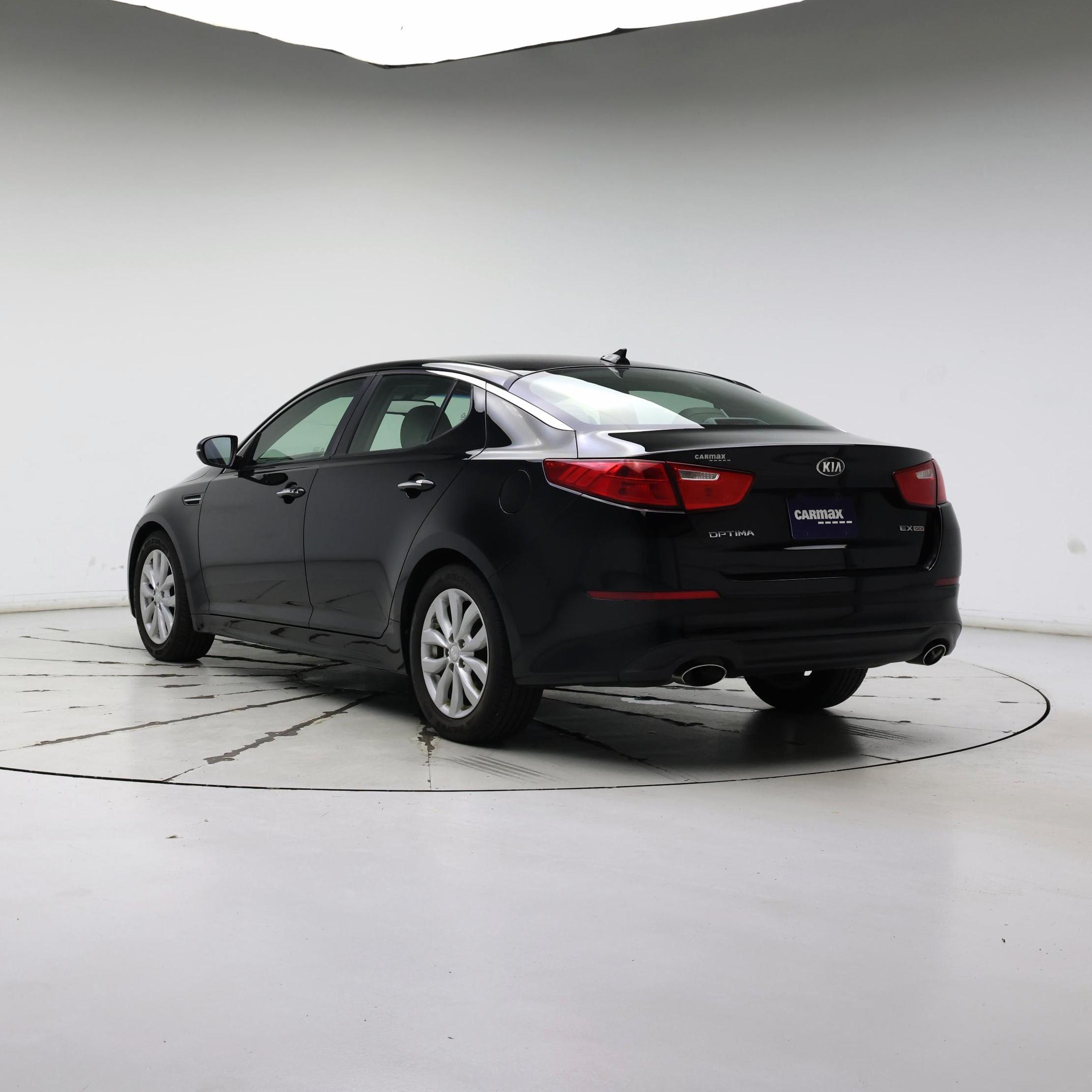 Thumbnail: 2015 Kia Optima - 2
