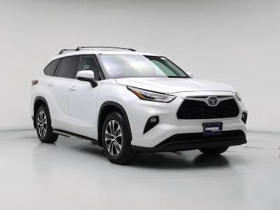 2022 Toyota Highlander XLE -
                Kenosha, WI