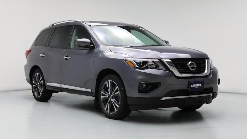 2017 Nissan Pathfinder Platinum Hero Image
