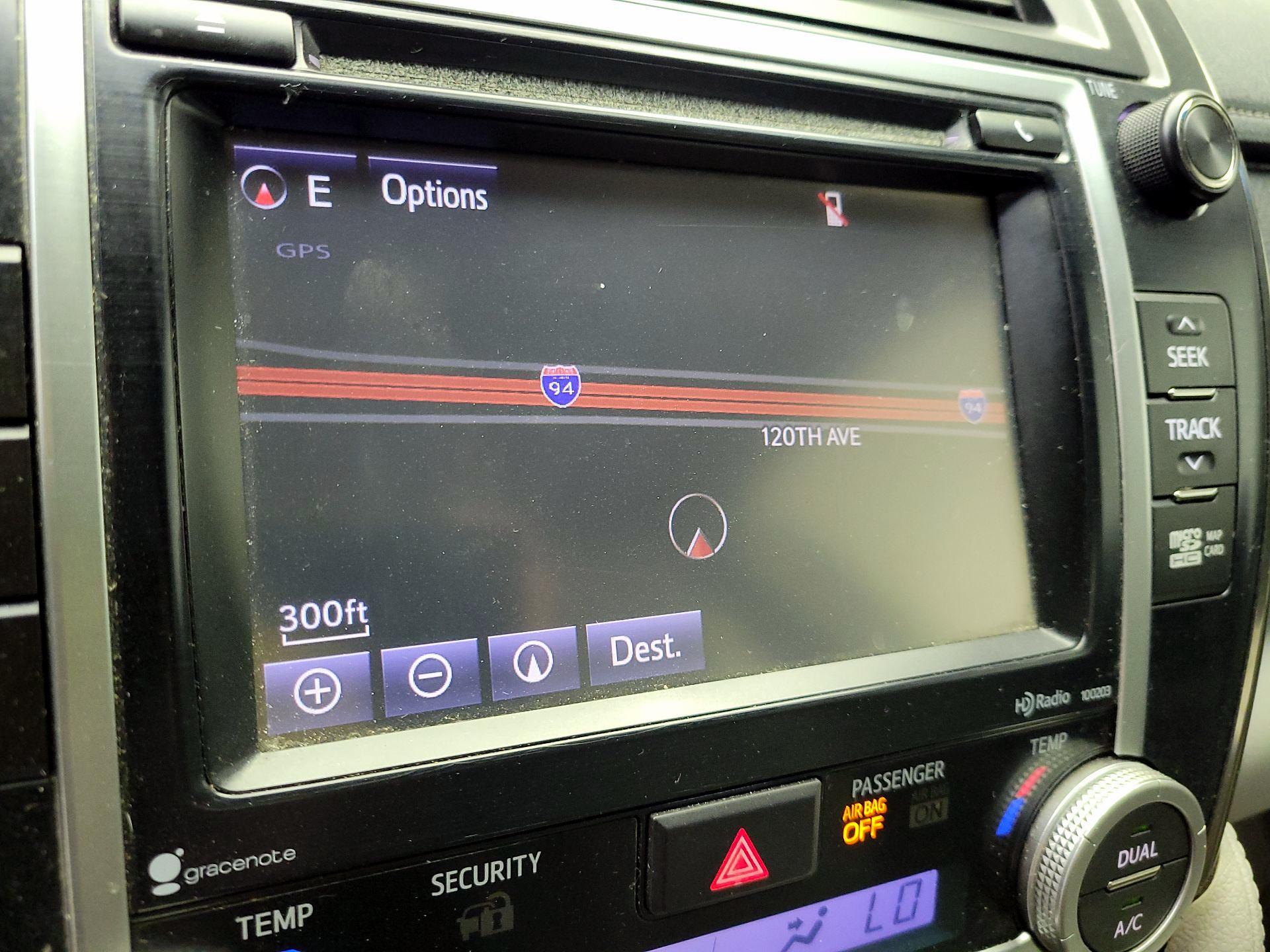 Thumbnail: 2014 Toyota Camry - 14