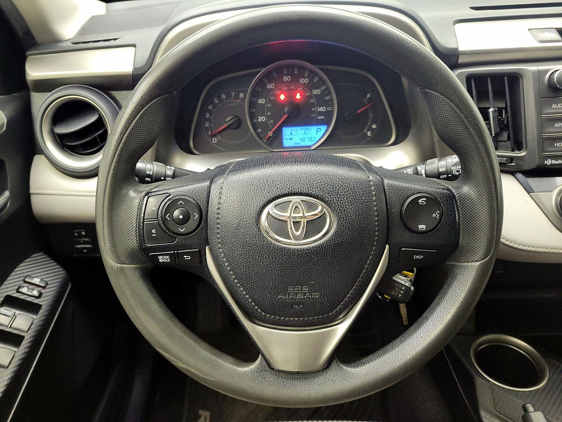 Thumbnail: 2014 Toyota RAV4 - 10