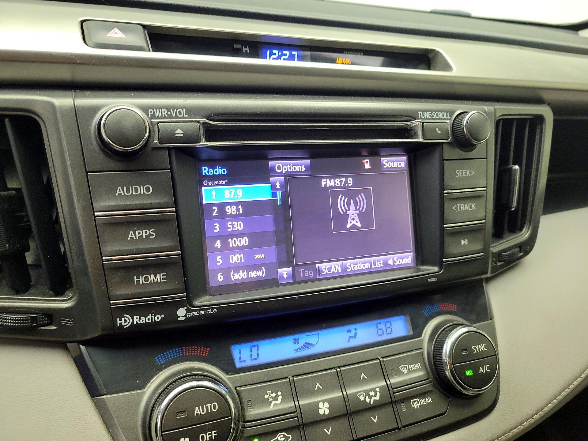 Thumbnail: 2014 Toyota RAV4 - 15