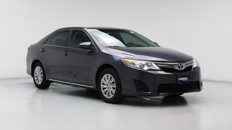 2013 Toyota Camry LE Hero Image