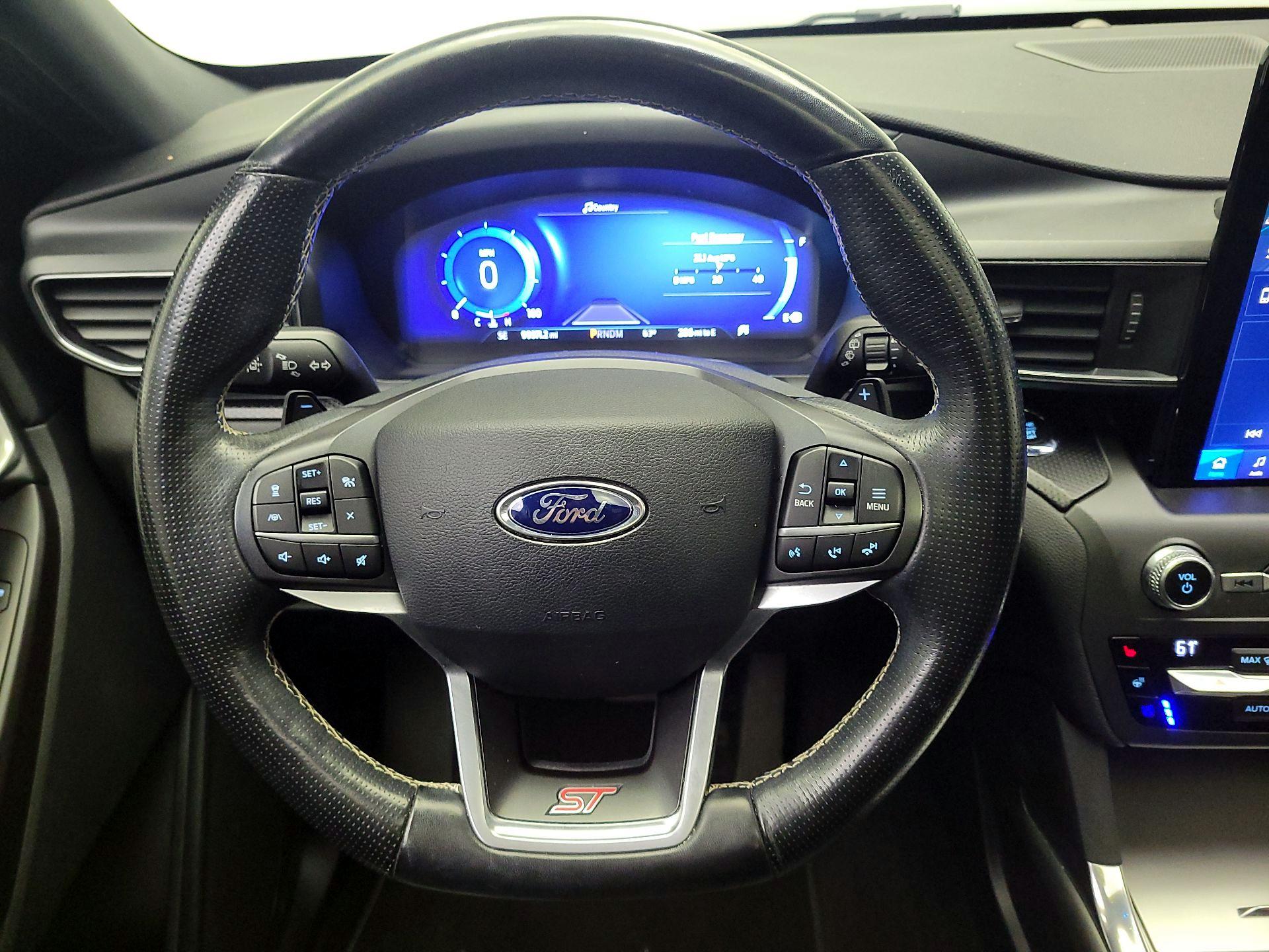 Thumbnail: 2020 Ford Explorer - 10