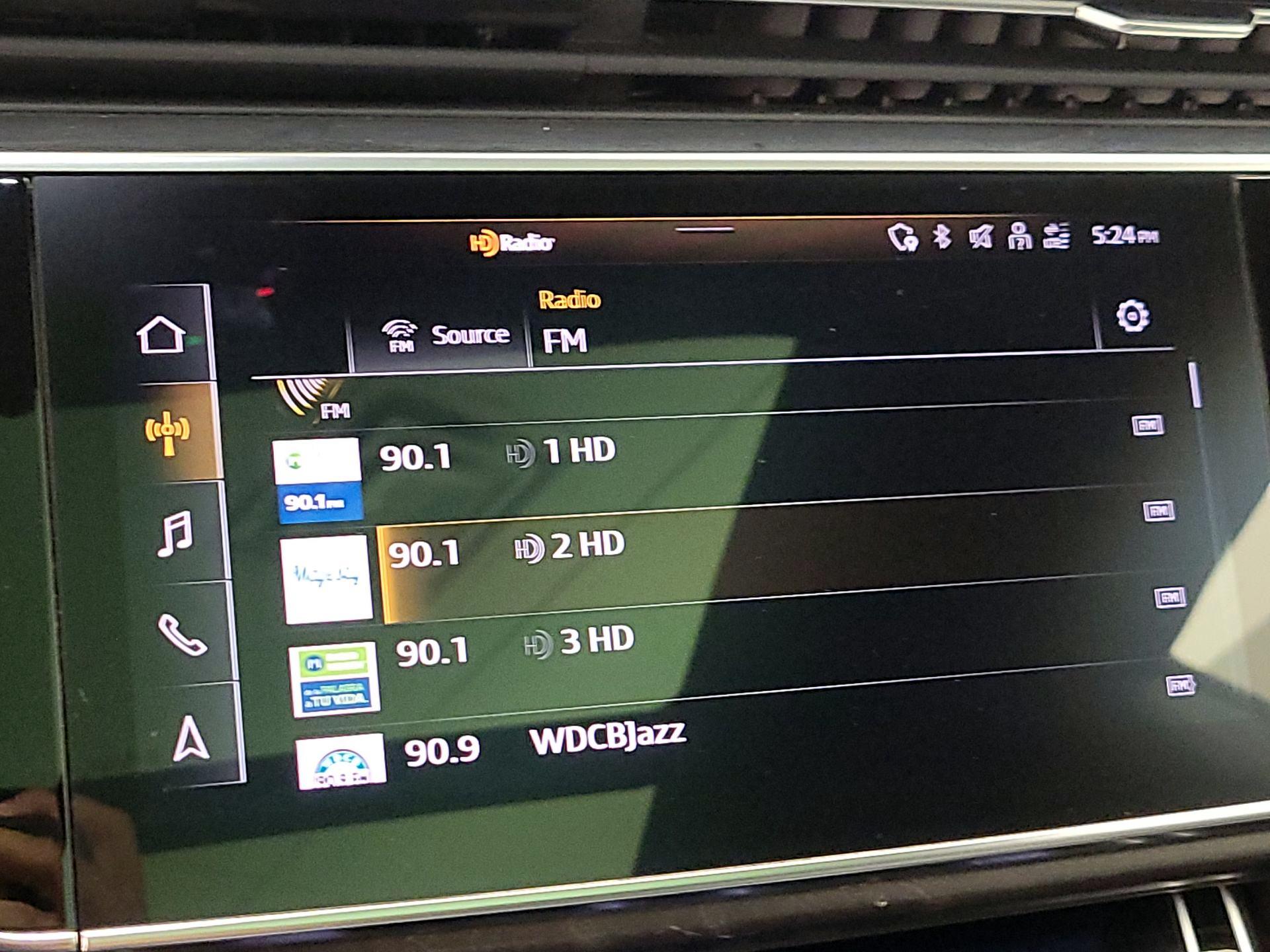 Thumbnail: 2021 Audi Q8 - 15