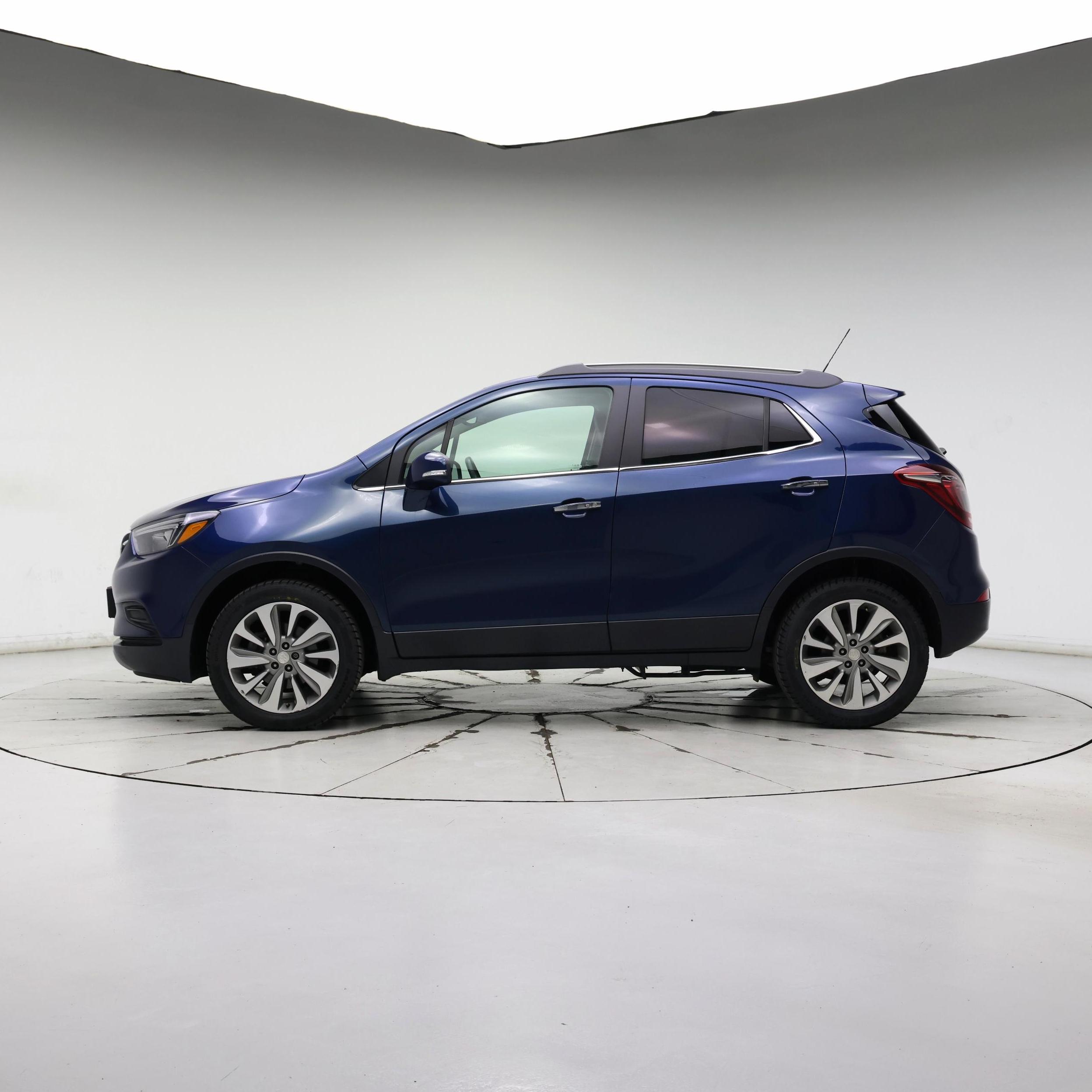 Thumbnail: 2019 Buick Encore - 3