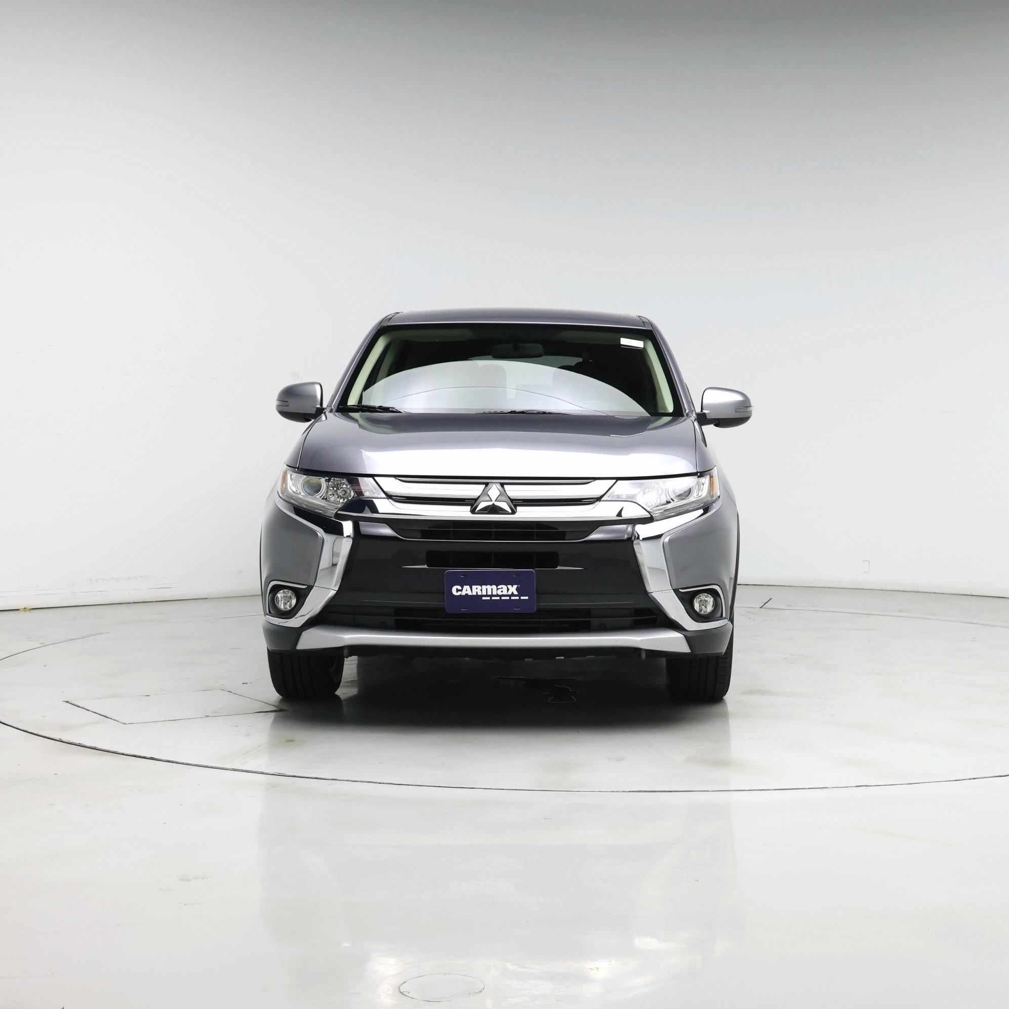 Thumbnail: 2017 Mitsubishi Outlander - 5