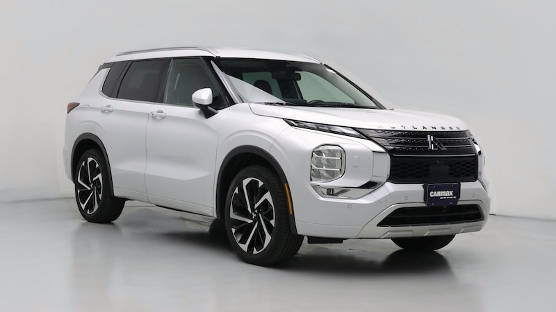 2022 Mitsubishi Outlander SEL Hero Image