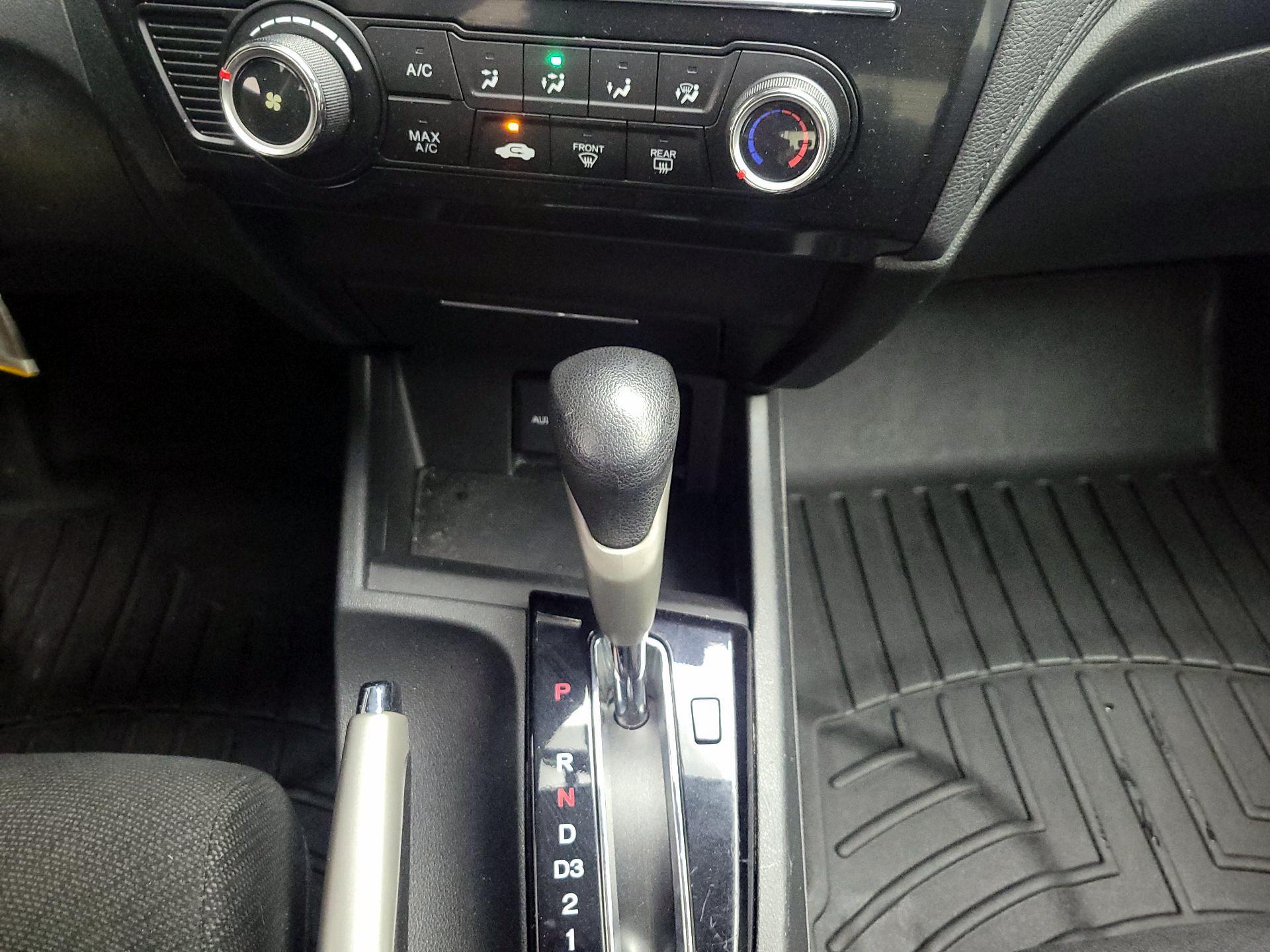Thumbnail: 2013 Honda Civic - 16