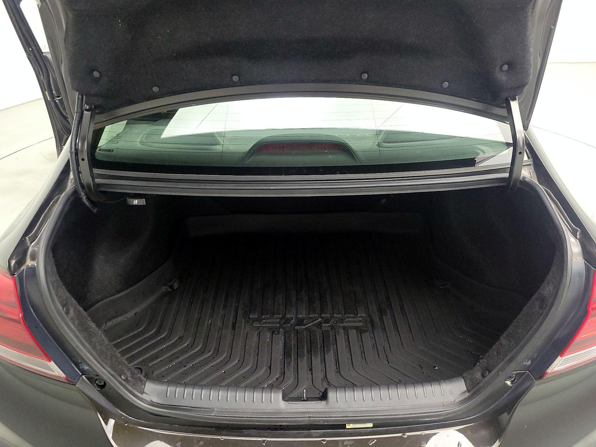 Thumbnail: 2013 Honda Civic - 18