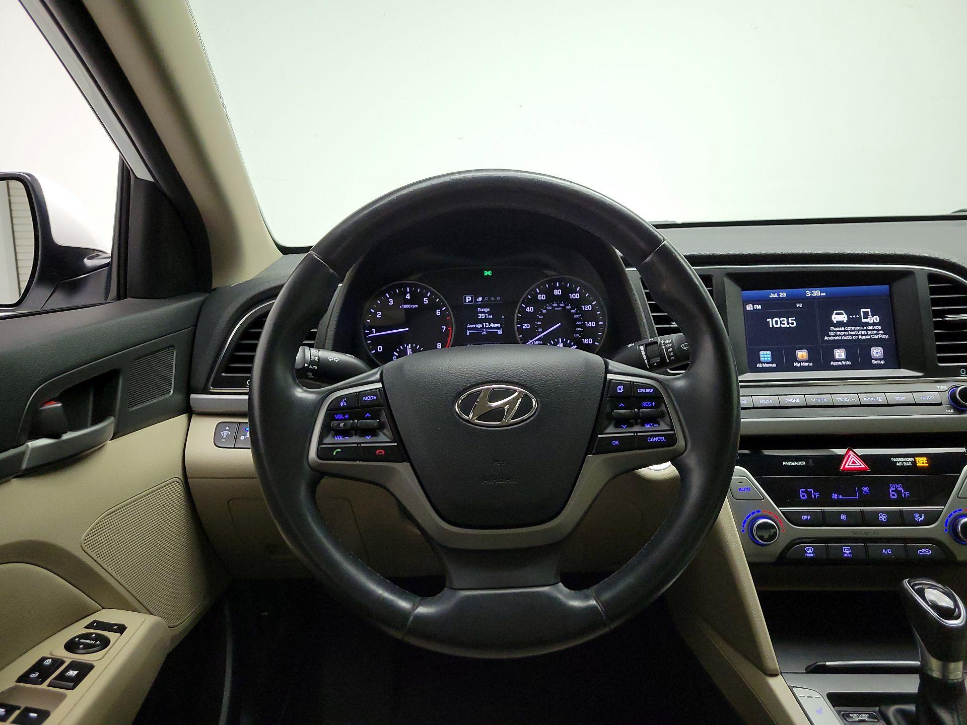 Thumbnail: 2018 Hyundai Elantra - 10