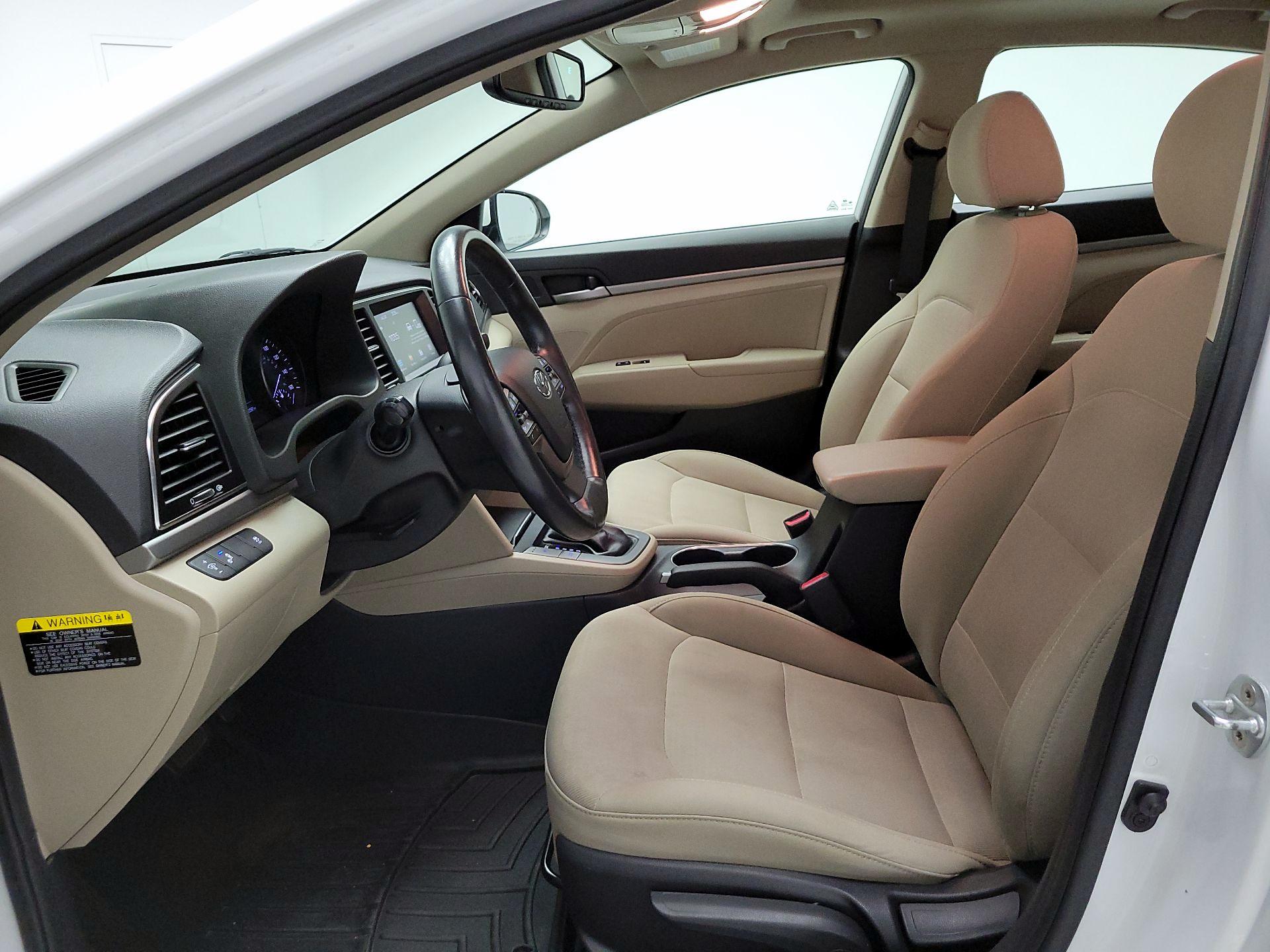 Thumbnail: 2018 Hyundai Elantra - 11