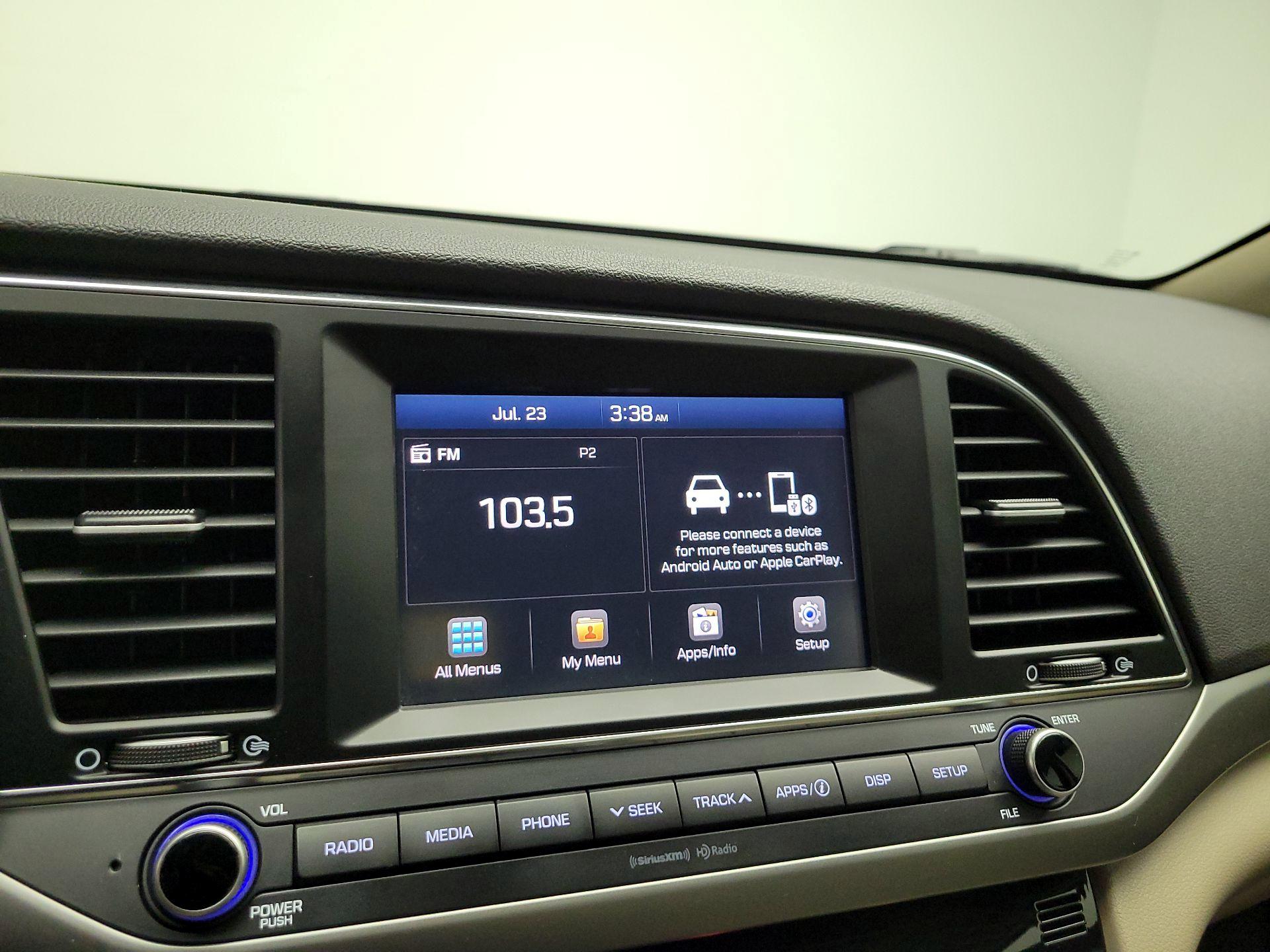 Thumbnail: 2018 Hyundai Elantra - 15