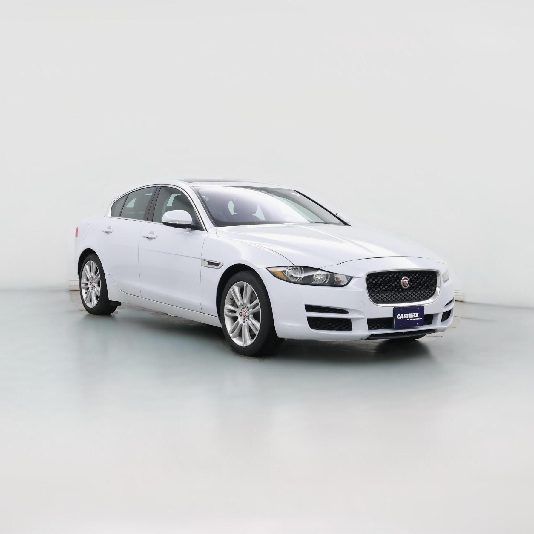 Thumbnail: 2019 Jaguar XE - 1