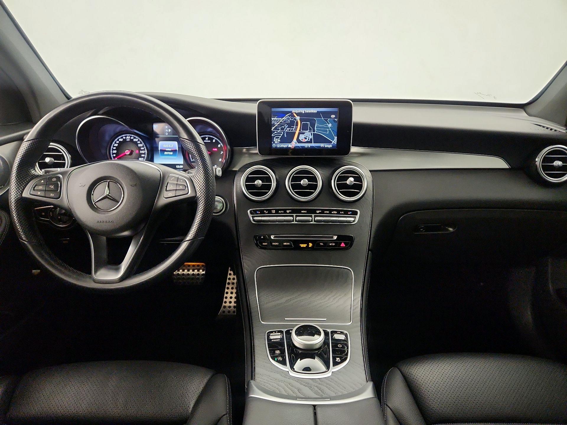 Thumbnail: 2019 Mercedes-Benz GLC - 9