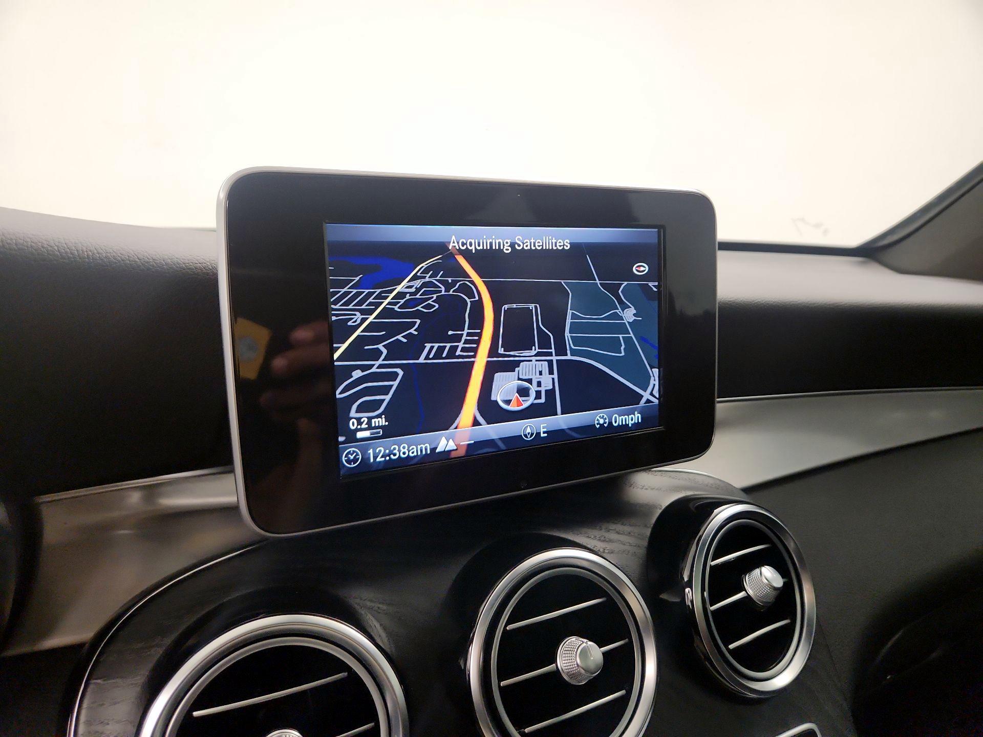 Thumbnail: 2019 Mercedes-Benz GLC - 14