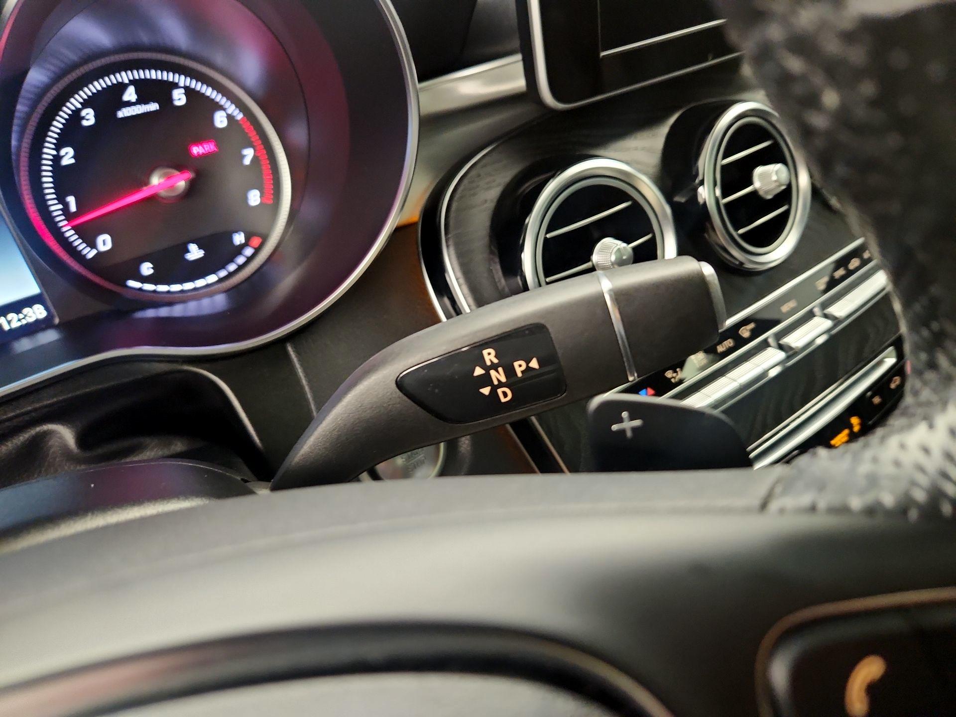 Thumbnail: 2019 Mercedes-Benz GLC - 18