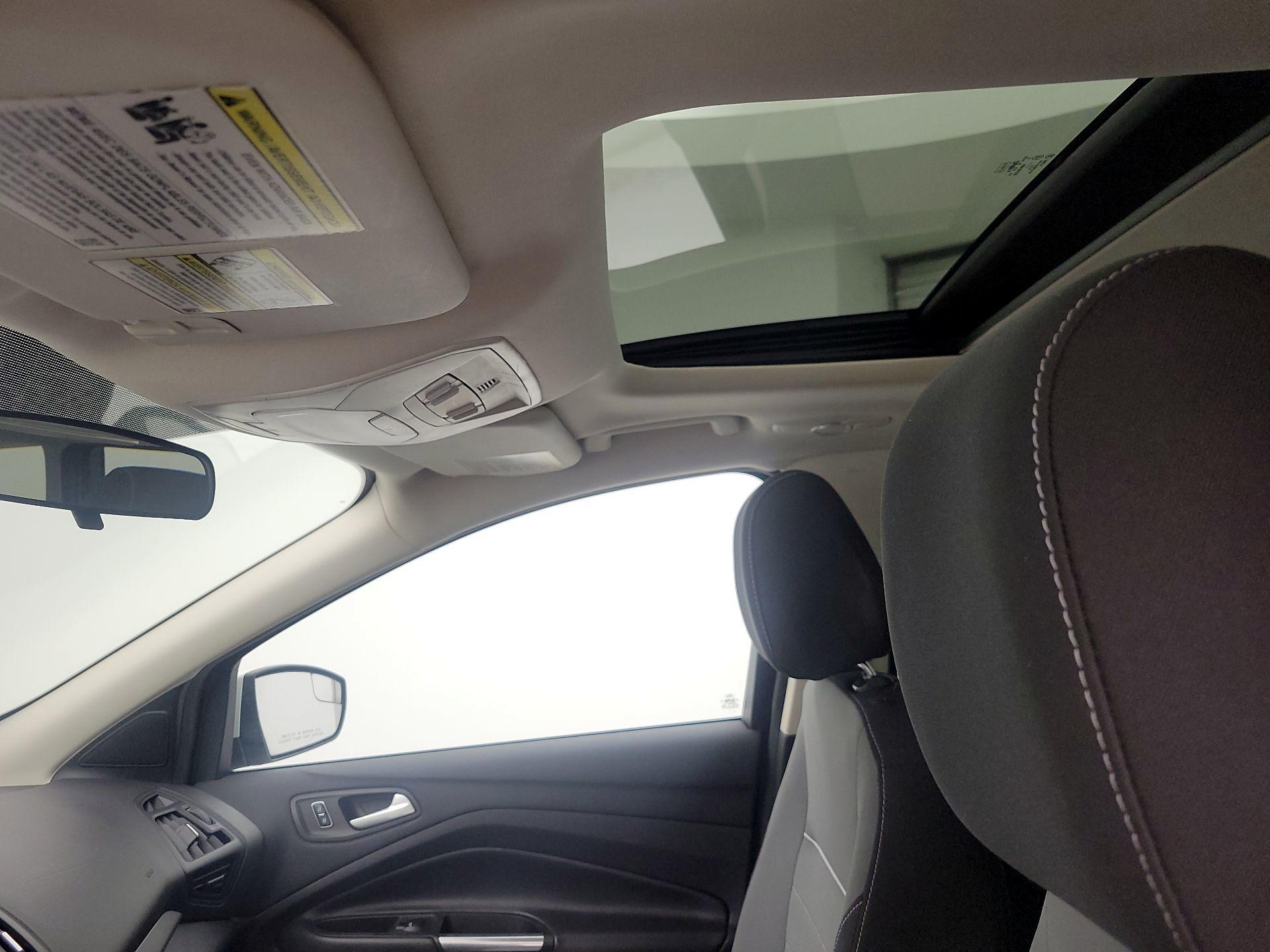 Thumbnail: 2014 Ford Escape - 19