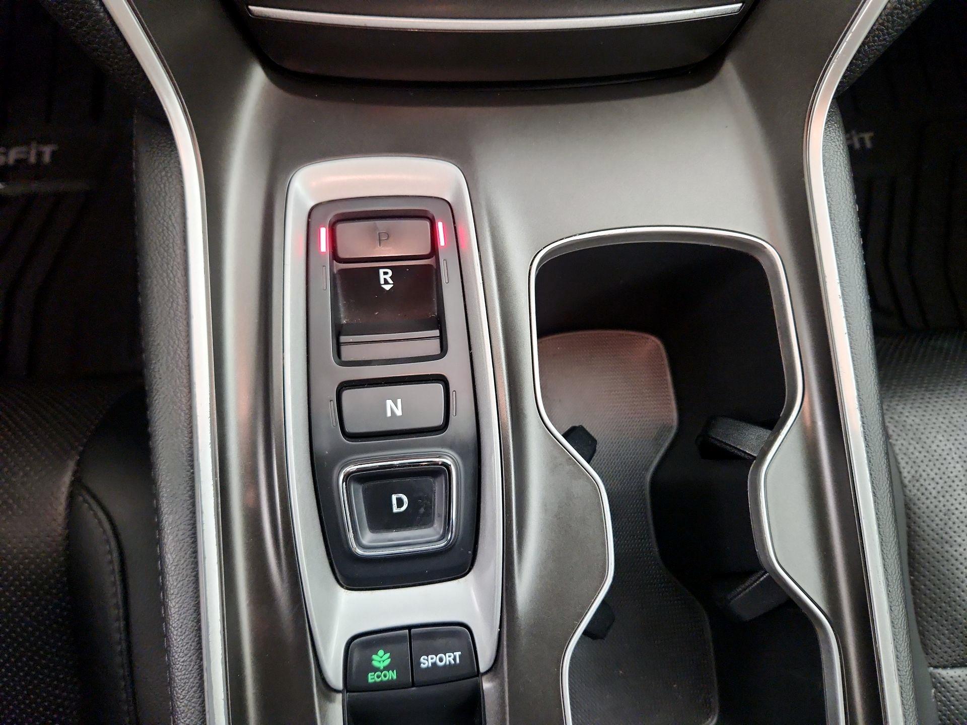 Thumbnail: 2019 Honda Accord - 18