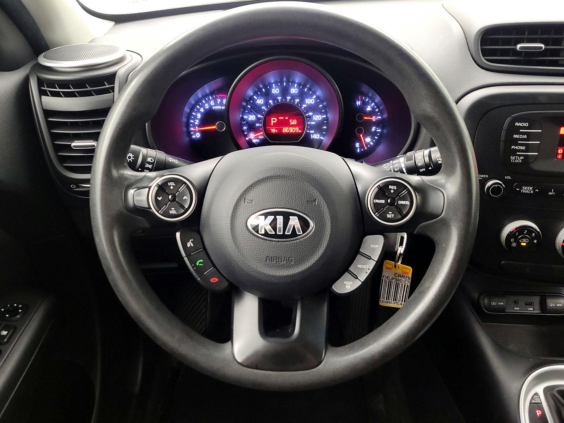Thumbnail: 2014 Kia Soul - 10
