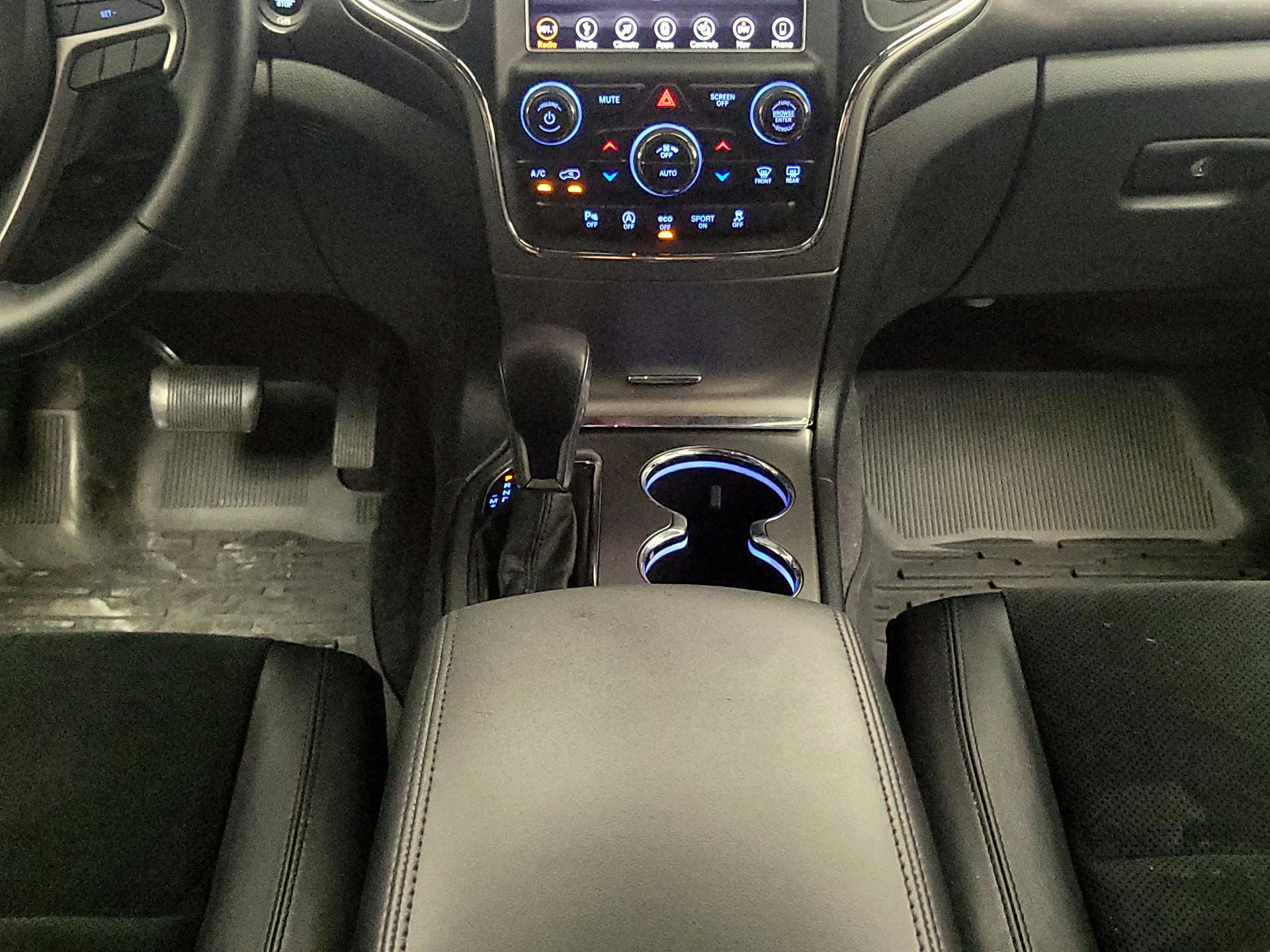 Thumbnail: 2018 Jeep Grand Cherokee - 18