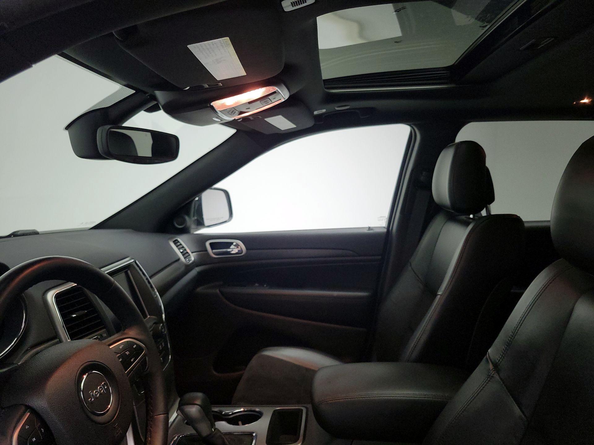Thumbnail: 2018 Jeep Grand Cherokee - 20