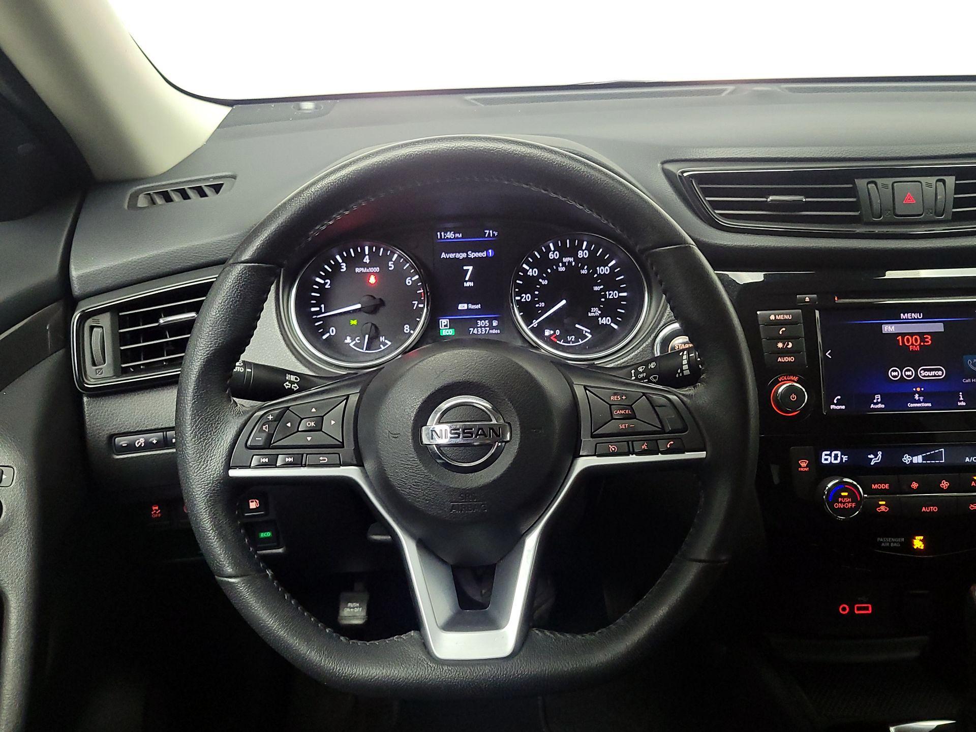 Thumbnail: 2019 Nissan Rogue - 10
