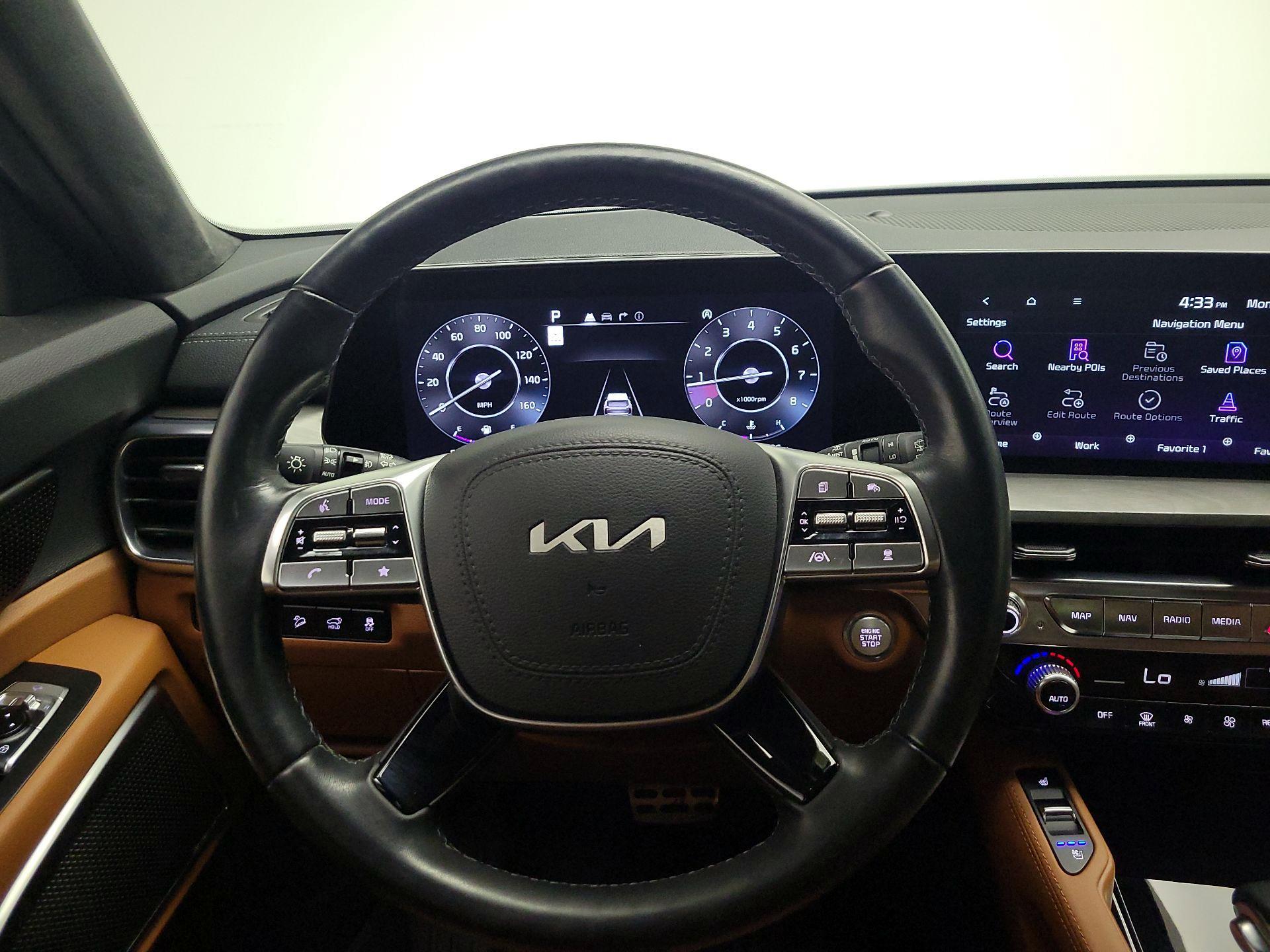 Thumbnail: 2023 Kia Telluride - 10