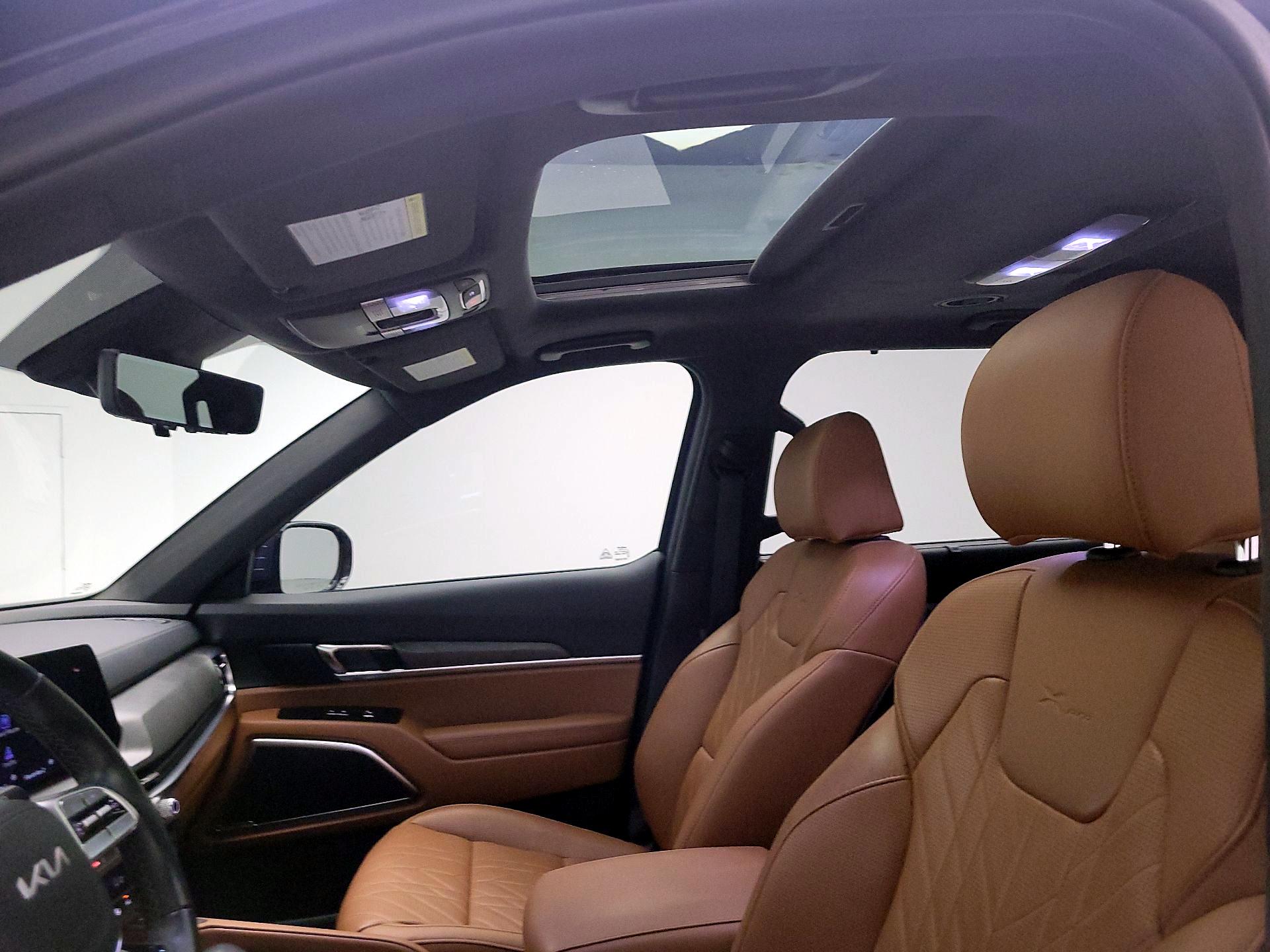 Thumbnail: 2023 Kia Telluride - 20