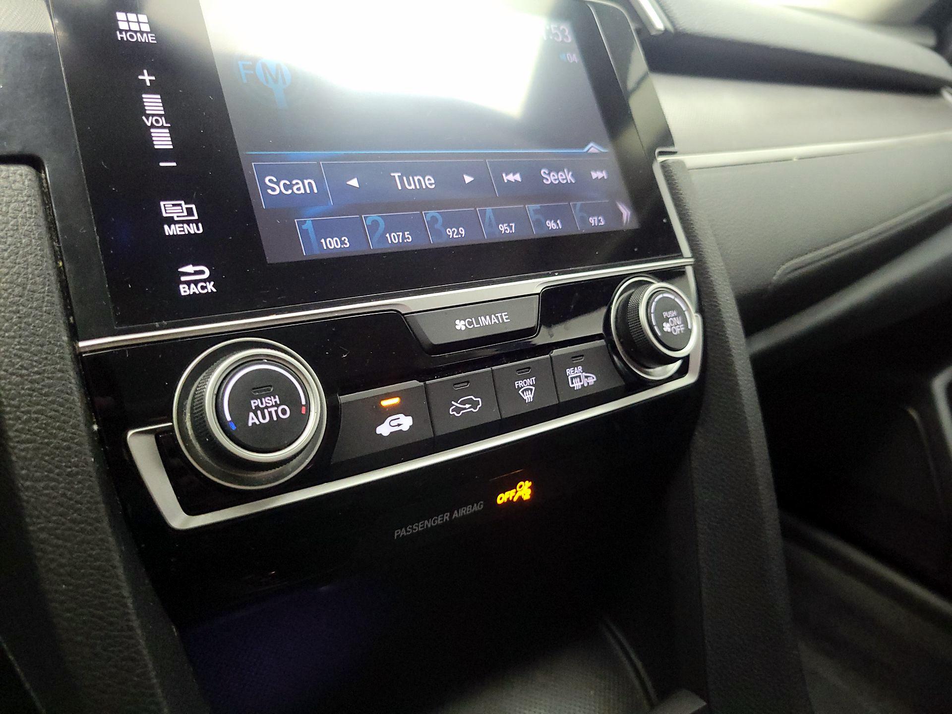 Thumbnail: 2016 Honda Civic - 16