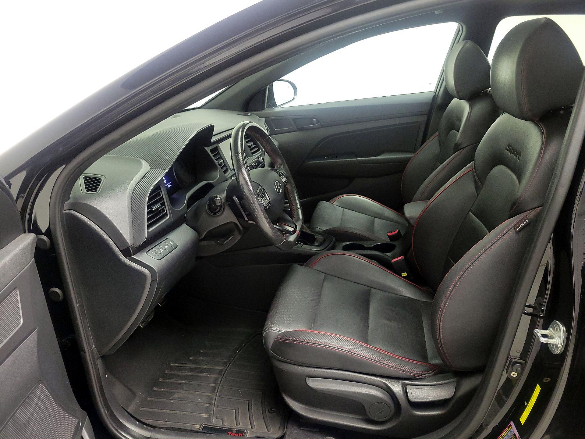 Thumbnail: 2019 Hyundai Elantra - 11