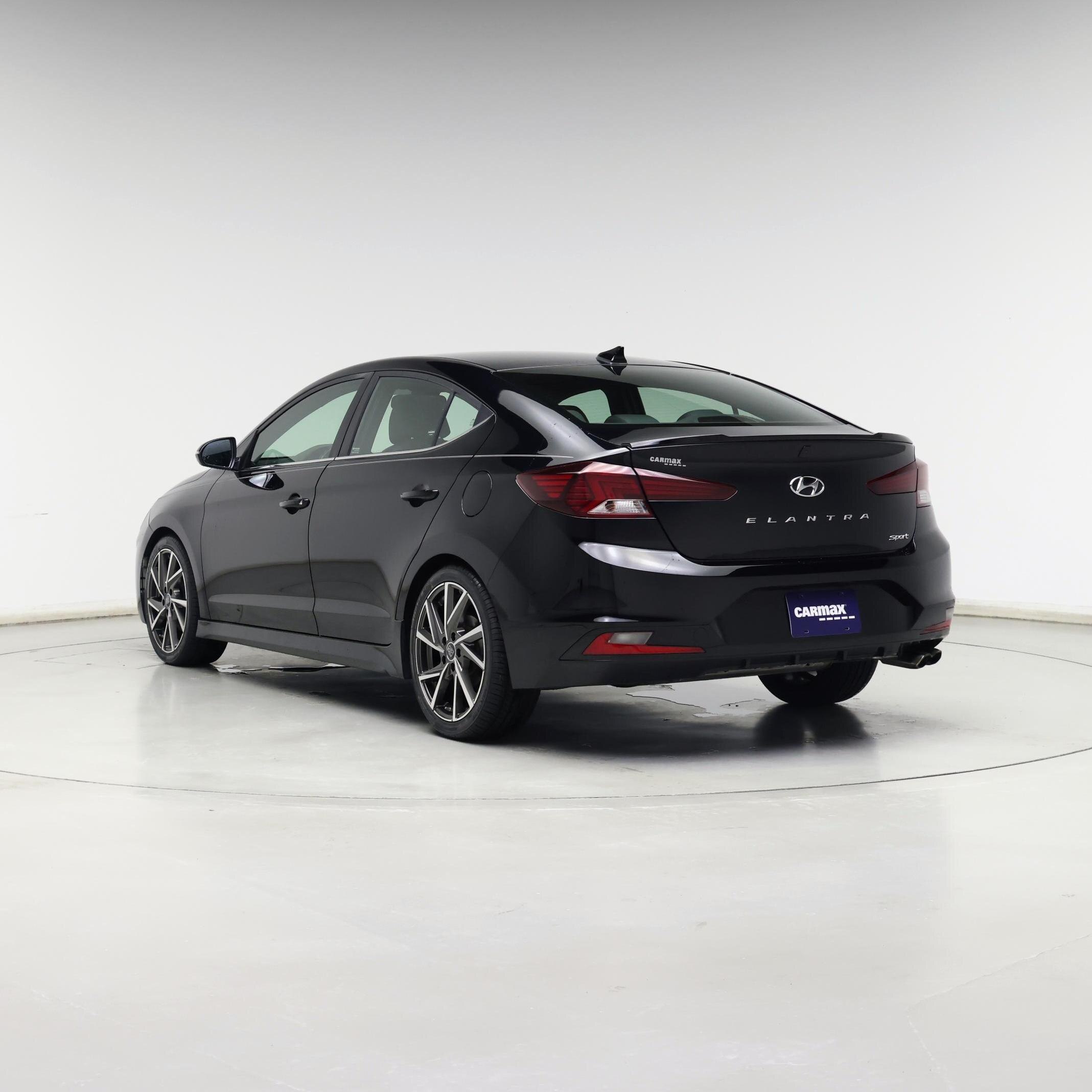 Thumbnail: 2019 Hyundai Elantra - 2