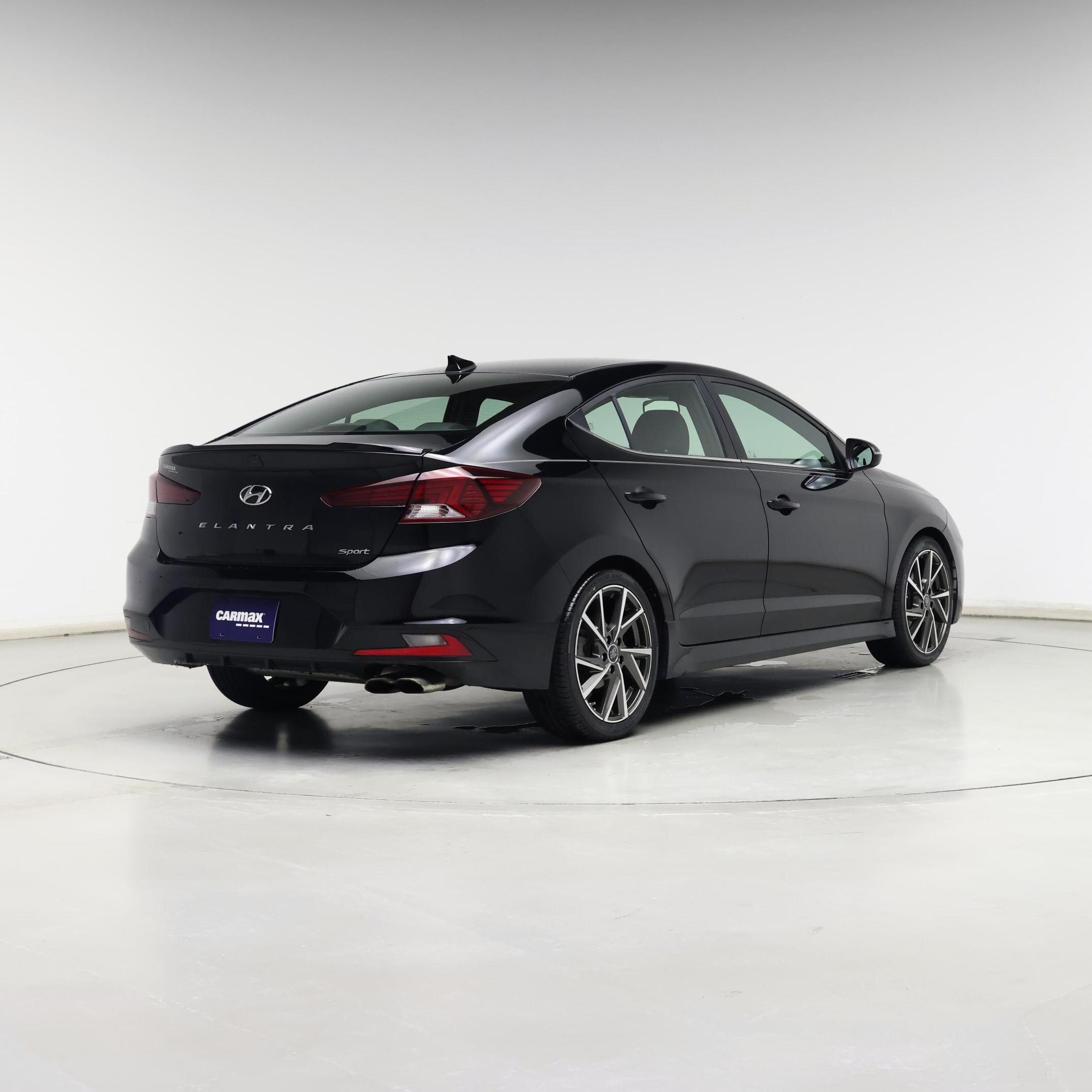 Thumbnail: 2019 Hyundai Elantra - 8